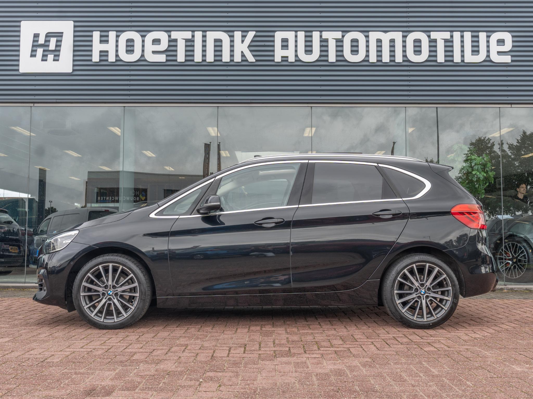 Foto van BMW 220i Active Tourer