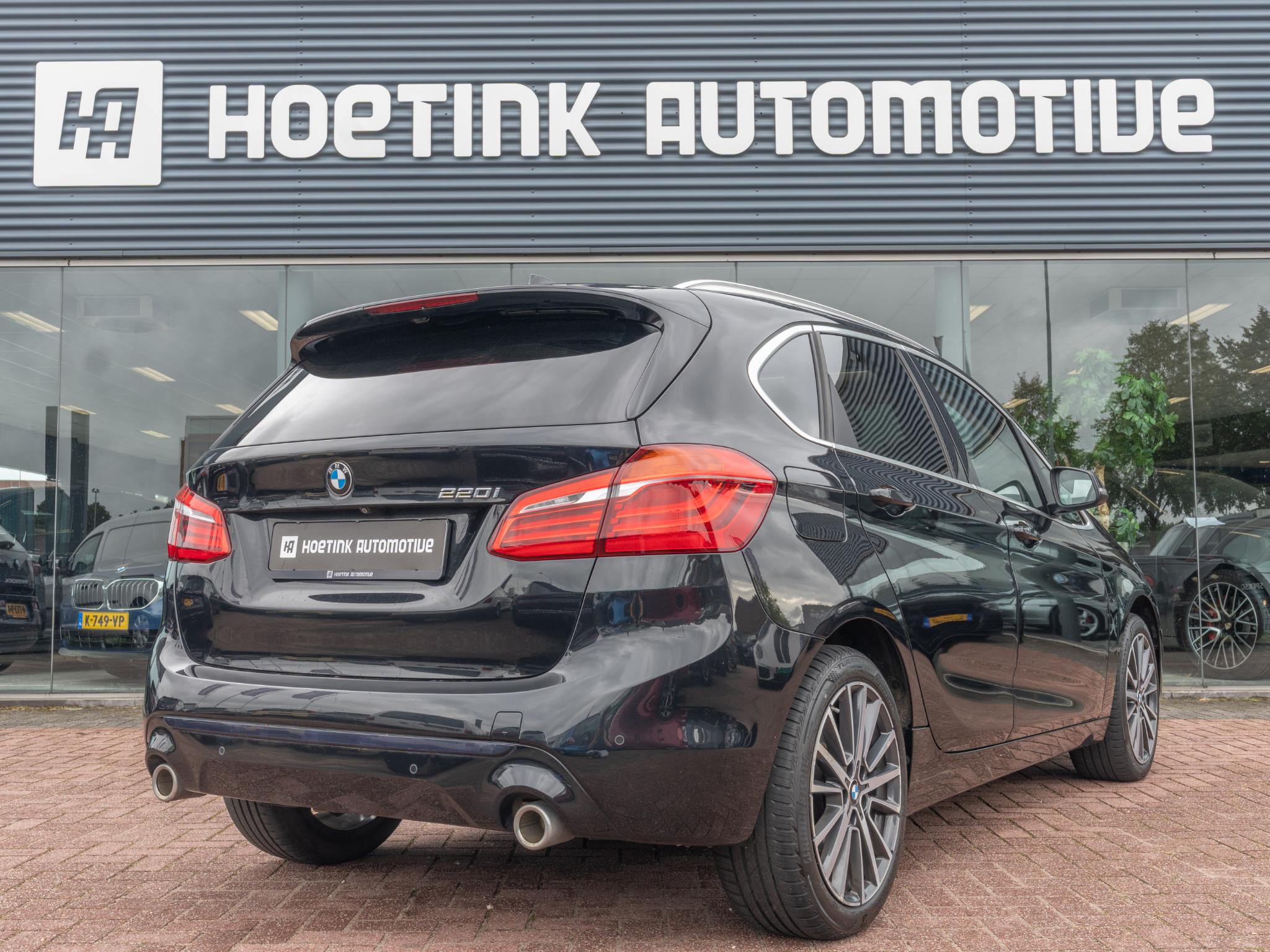 Foto van BMW 220i Active Tourer