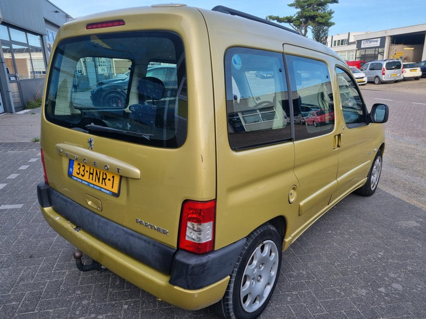 Foto van Peugeot Partner