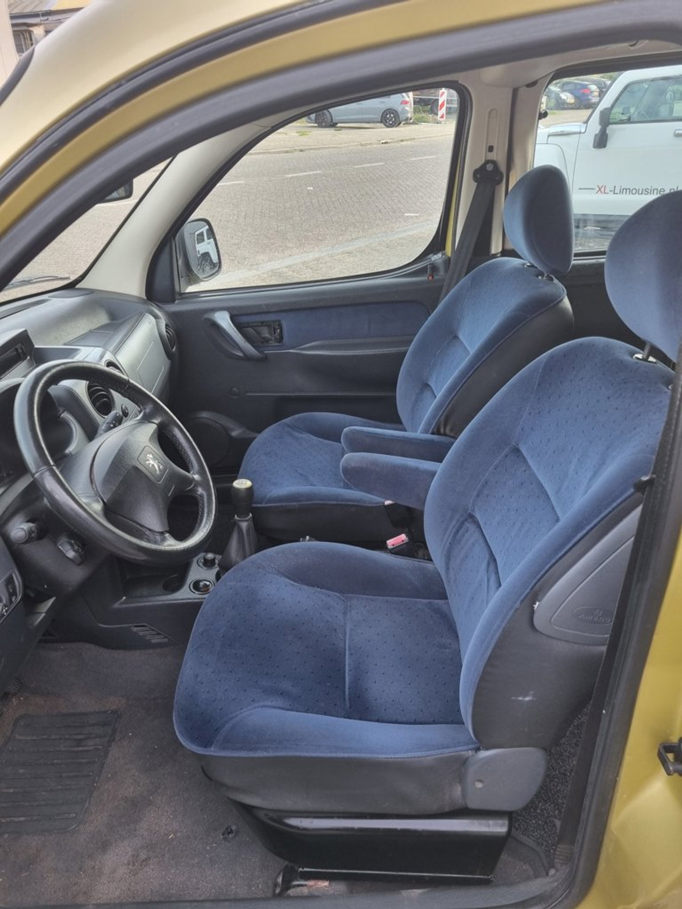 Foto van Peugeot Partner