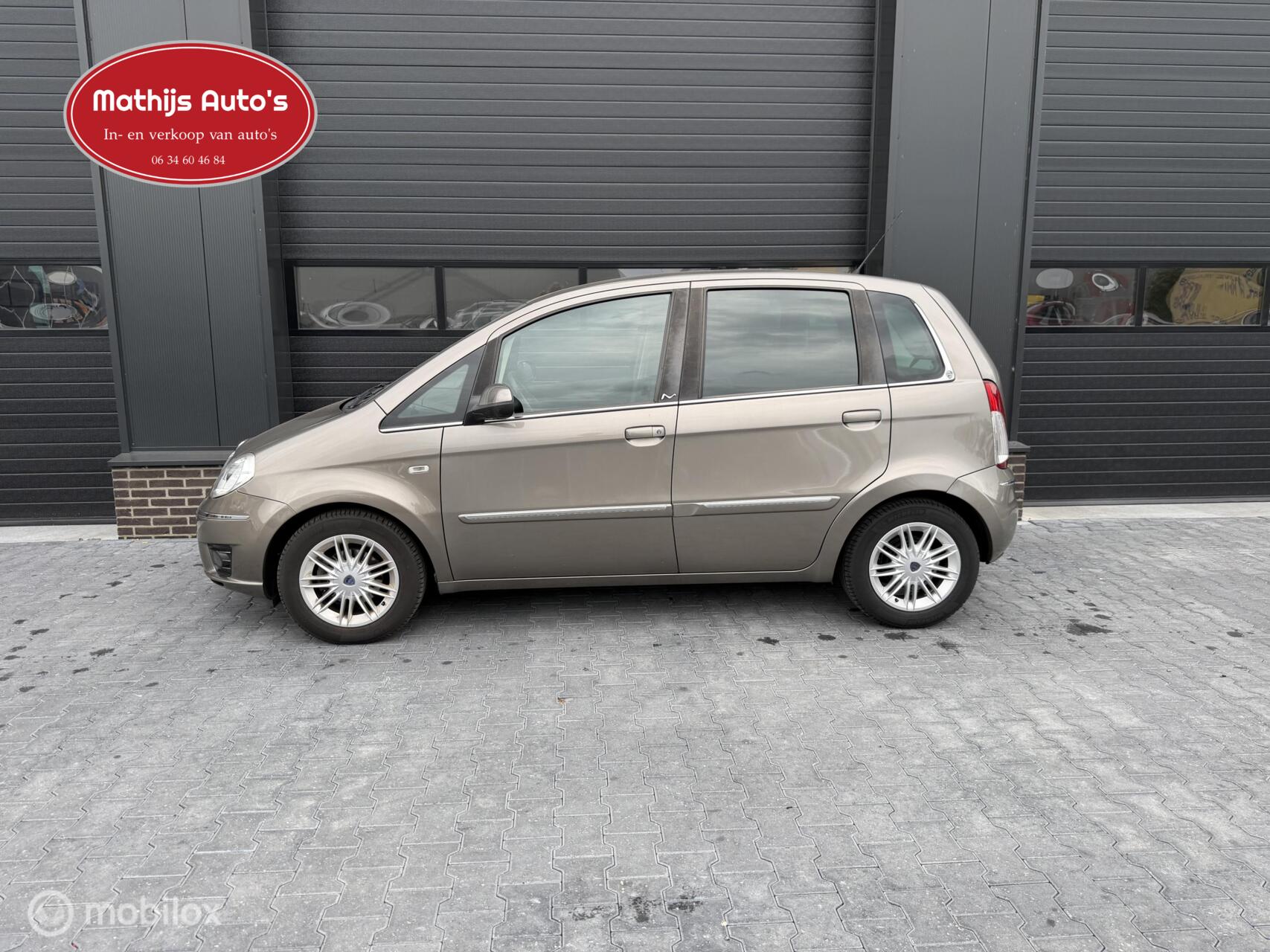Foto van Lancia Lancia Musa