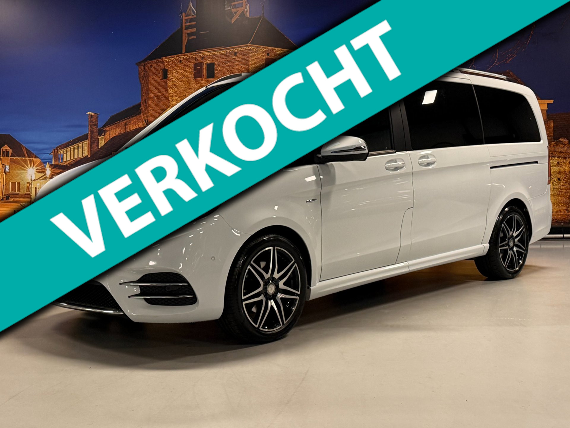 Mercedes-Benz V-klasse 250d Lang 2017 DUBCAB AMG PANO VOL EXTRA'S STANDKACHEL PRACHTIGE STAAT 2017 - voorkant