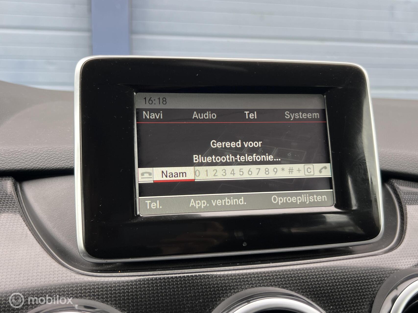 Foto van Mercedes-Benz B 180