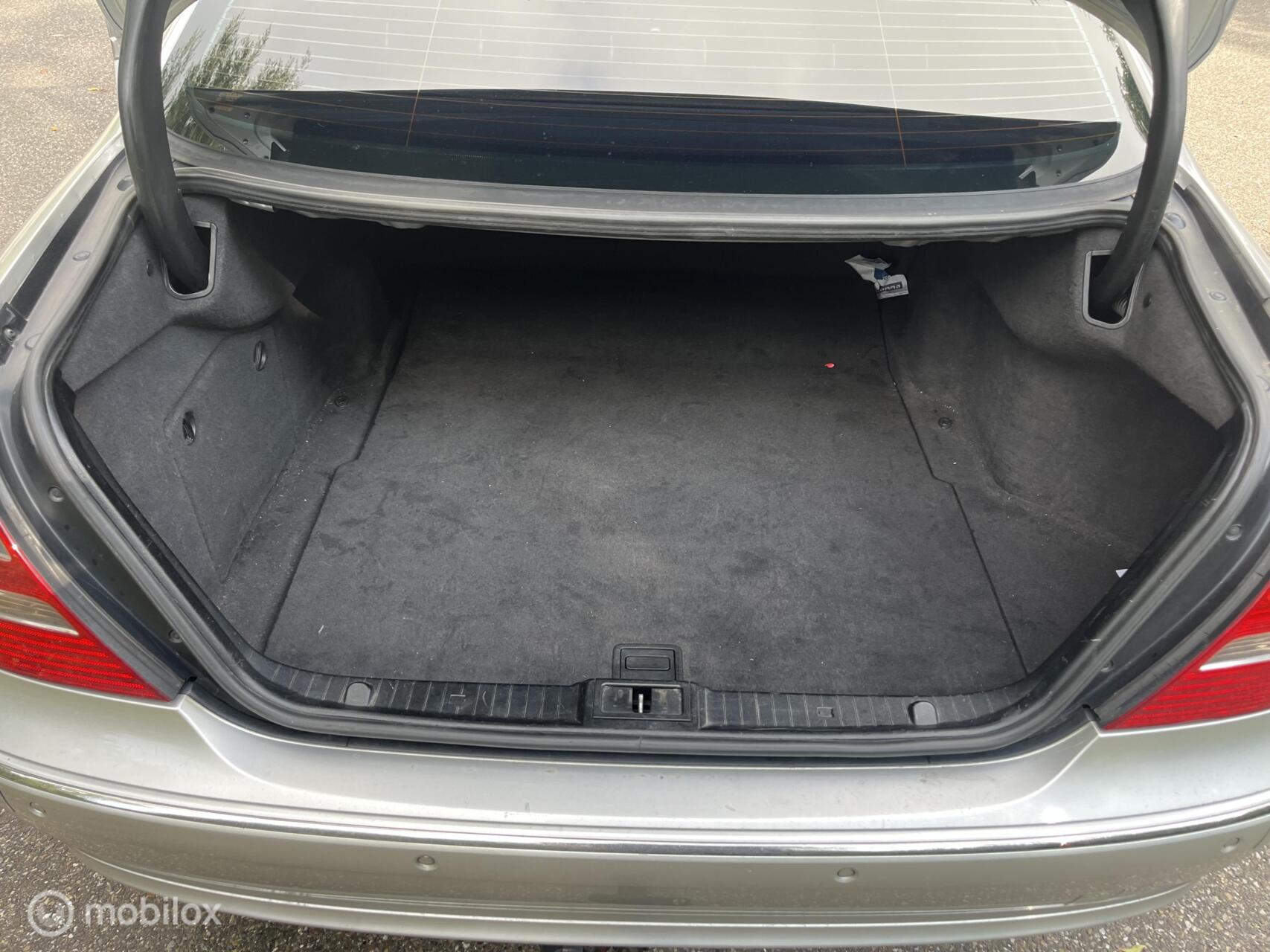 Foto van Mercedes-Benz E 220 CDI