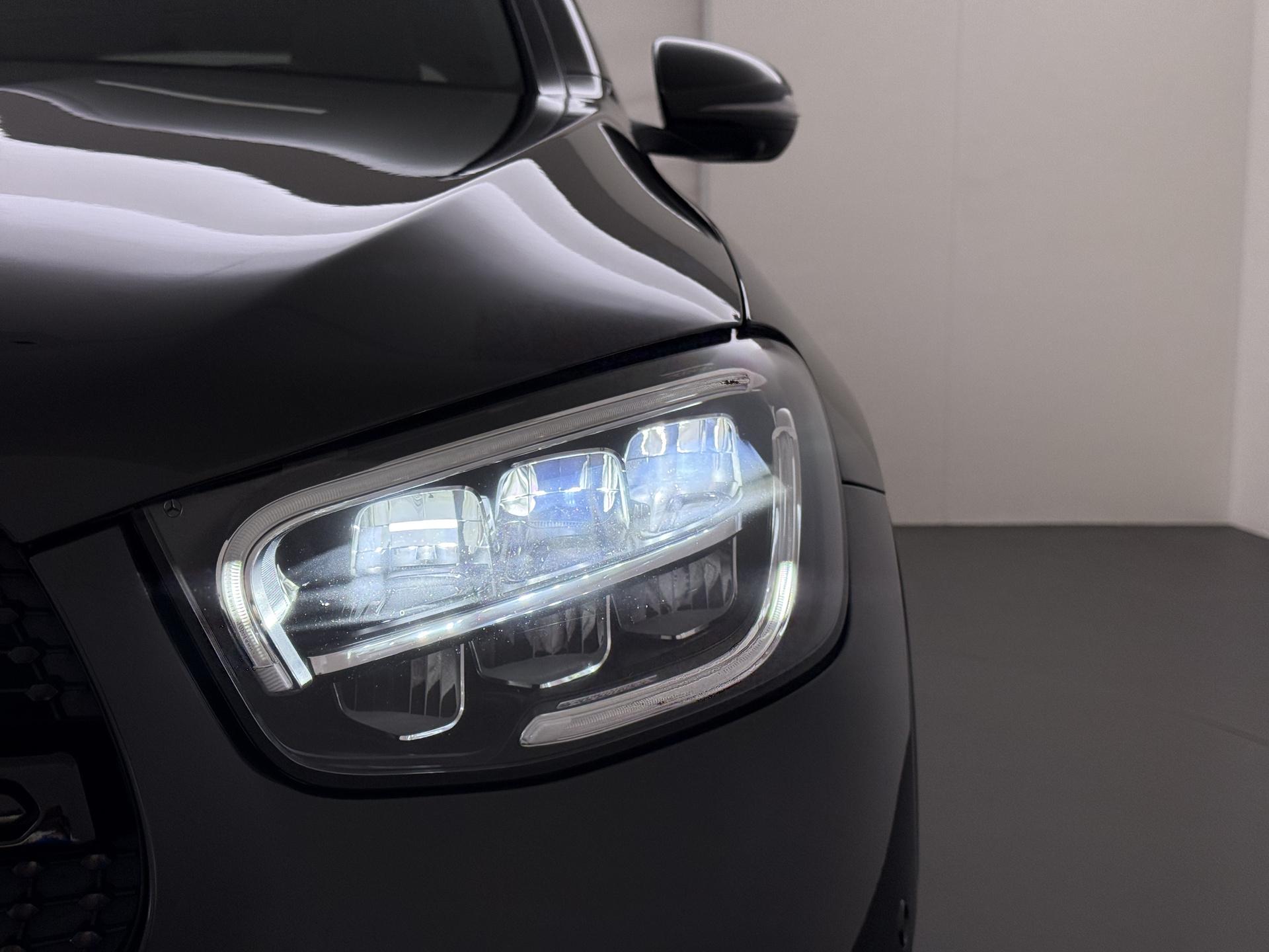 Foto van Mercedes-Benz GLC 300 E 4Matic
