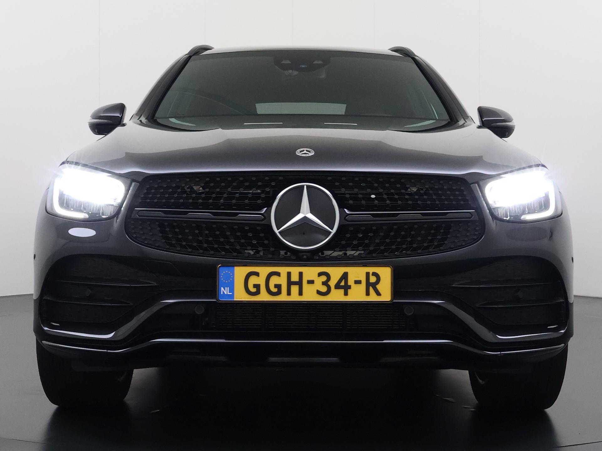 Foto van Mercedes-Benz GLC 300 E 4Matic