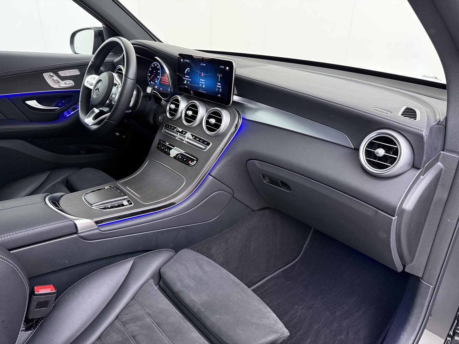 Foto van Mercedes-Benz GLC 300 E 4Matic