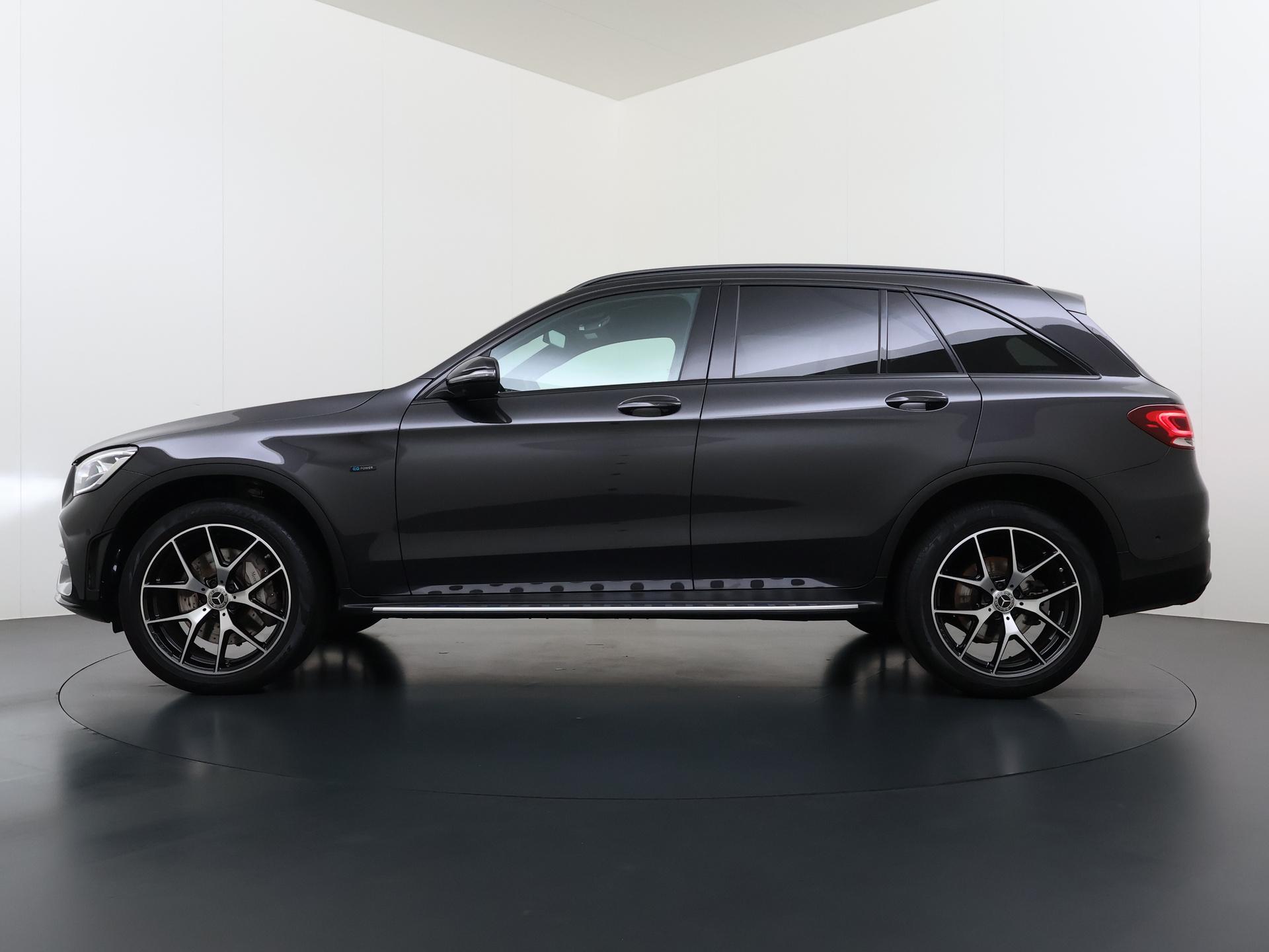 Foto van Mercedes-Benz GLC 300 E 4Matic