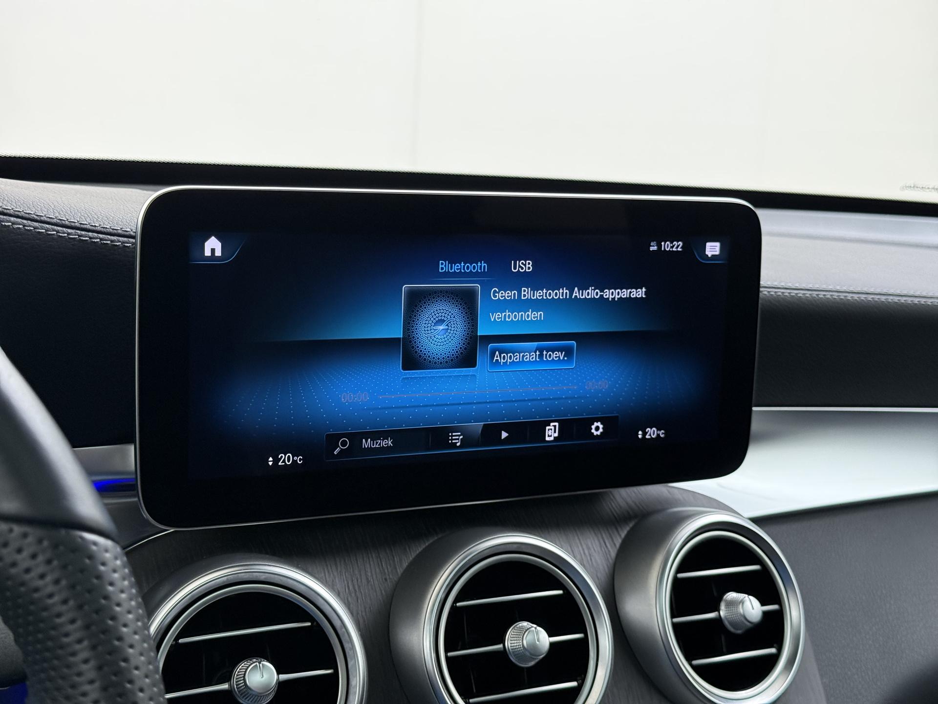 Foto van Mercedes-Benz GLC 300 E 4Matic