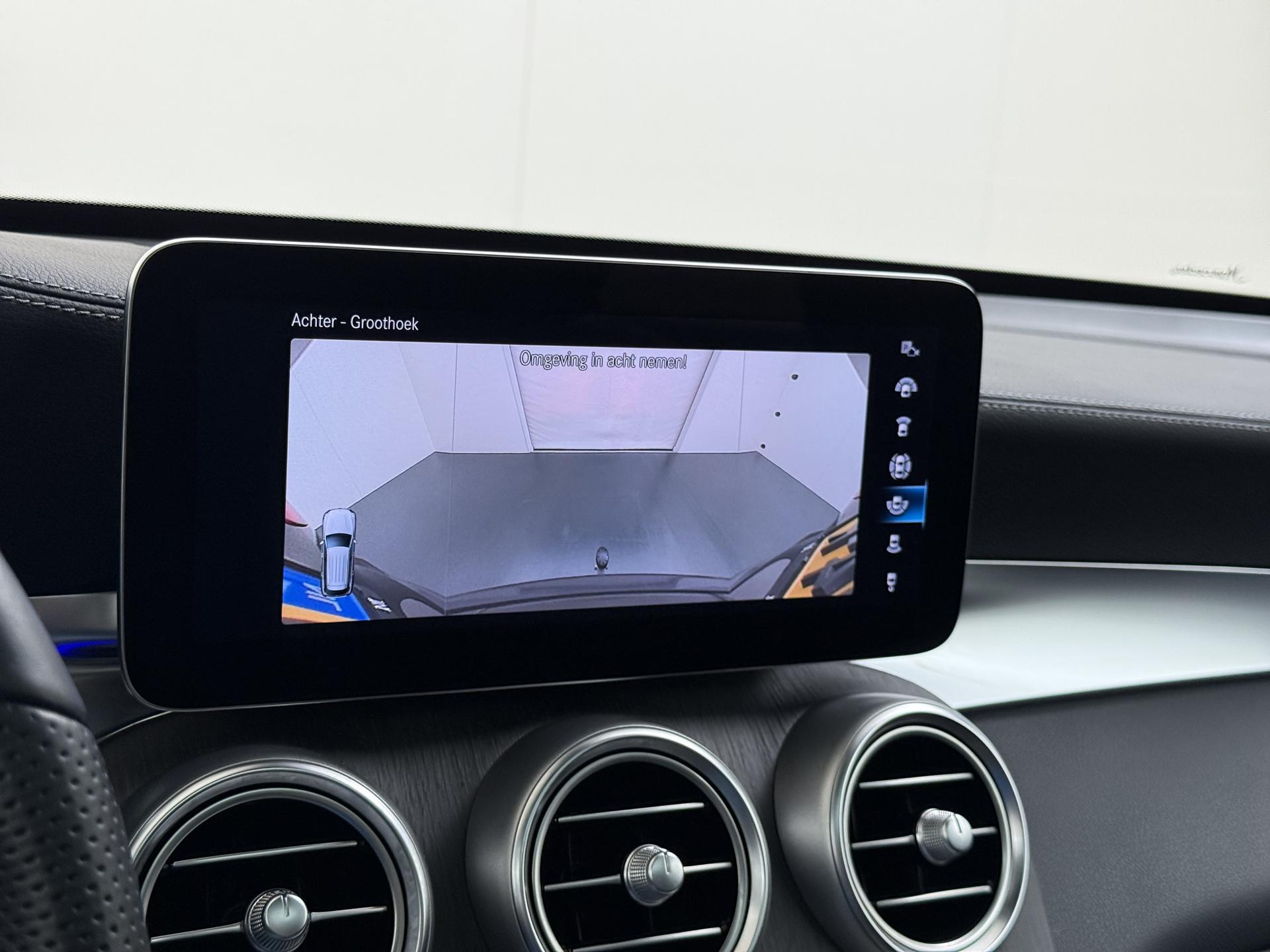 Foto van Mercedes-Benz GLC 300 E 4Matic