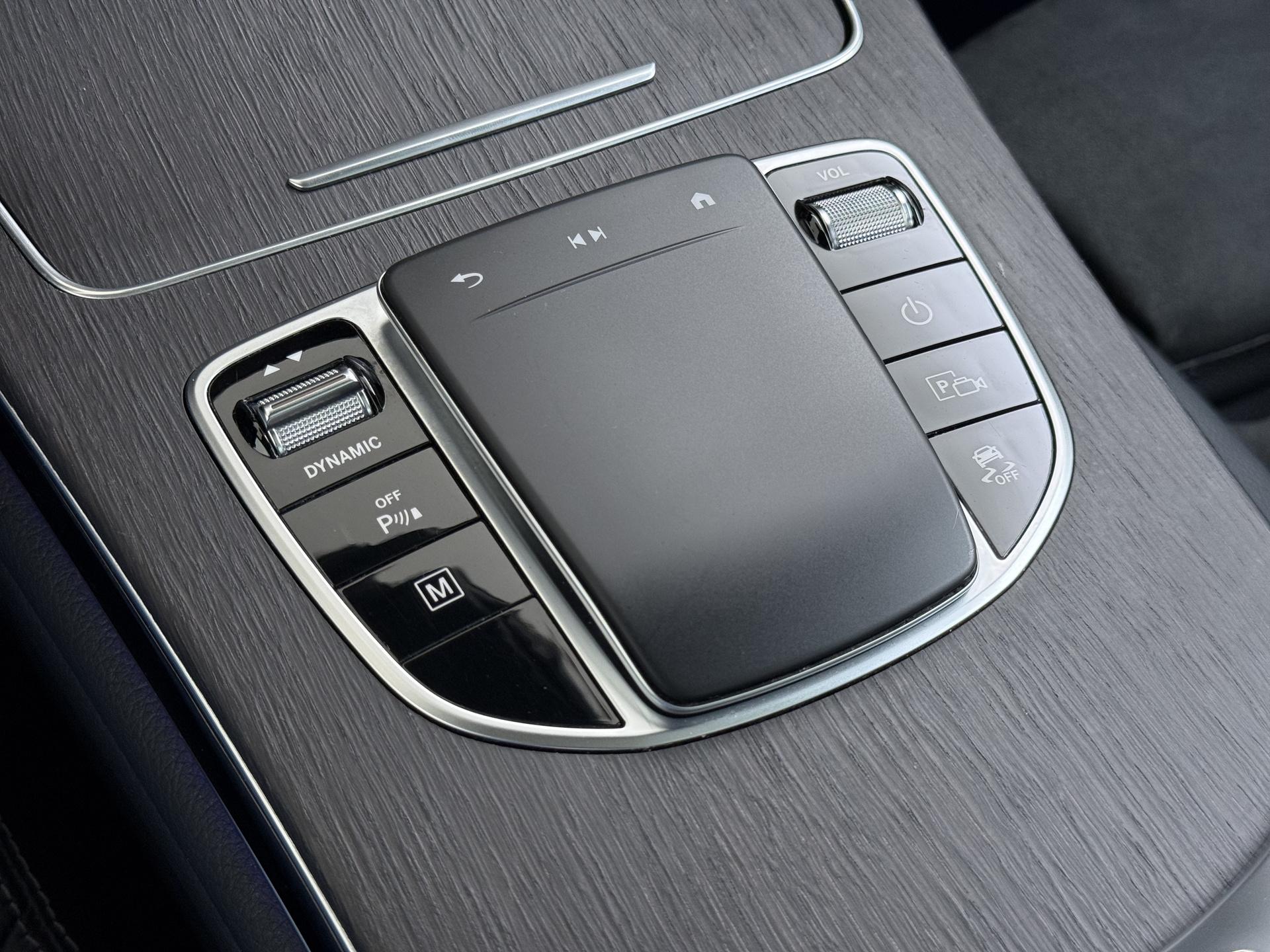 Foto van Mercedes-Benz GLC 300 E 4Matic