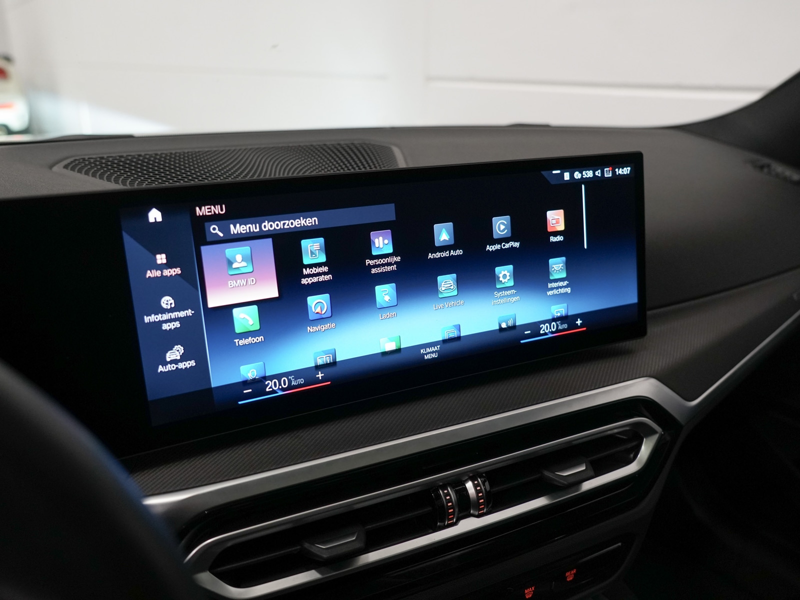 Foto van BMW 330e xDrive