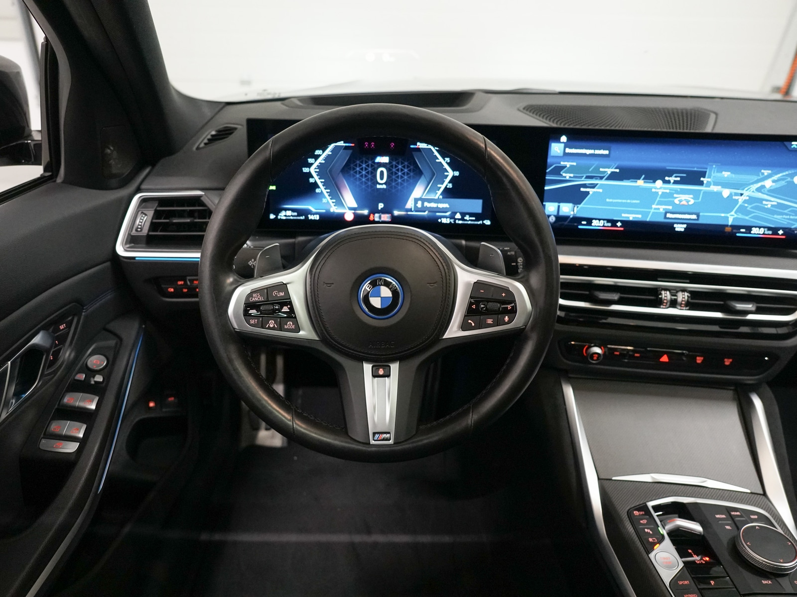 Foto van BMW 330e xDrive