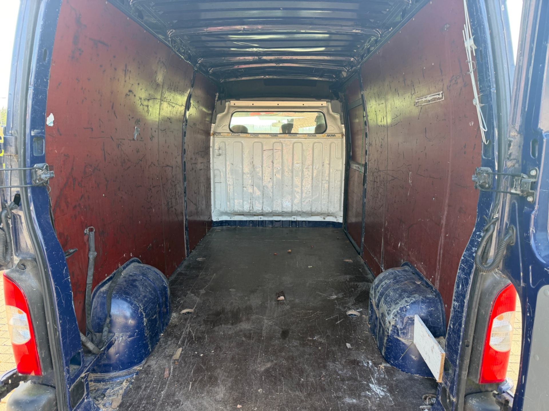 Foto van Renault Master 3.5t L3h2 3.0 Dci