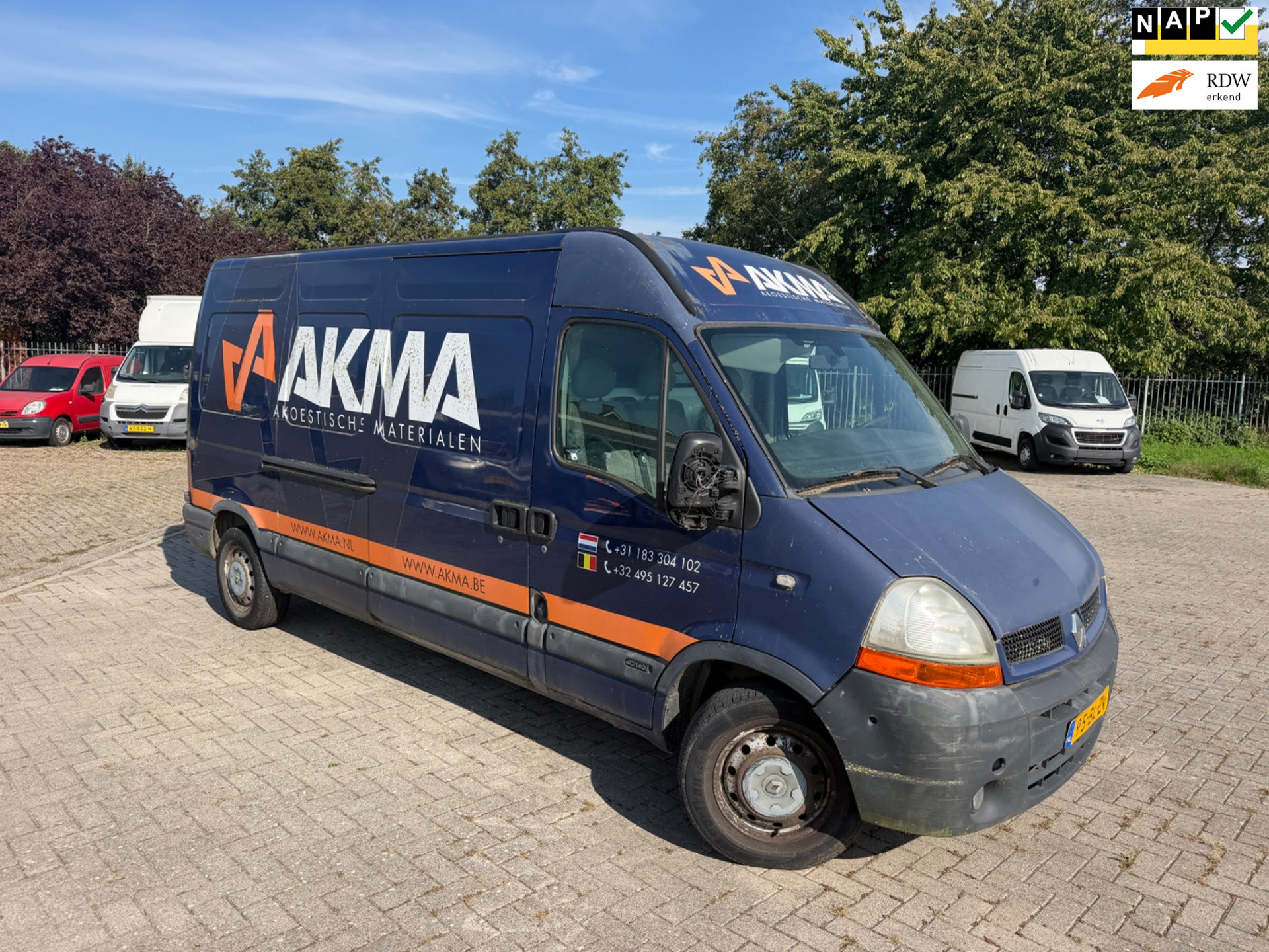 Renault Master 3.5t L3h2 3.0 Dci T35 3.0dCi L3H2 2004 - voorkant
