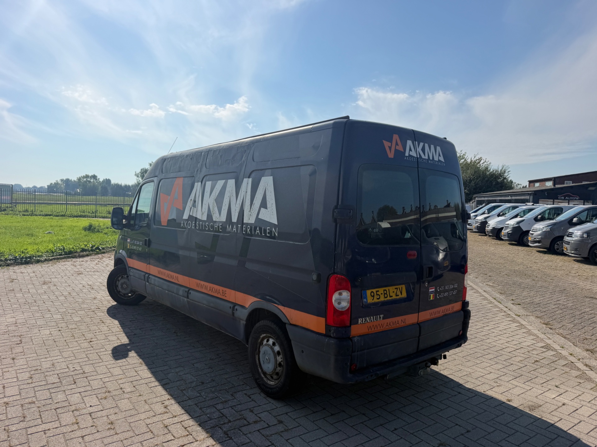 Foto van Renault Master 3.5t L3h2 3.0 Dci