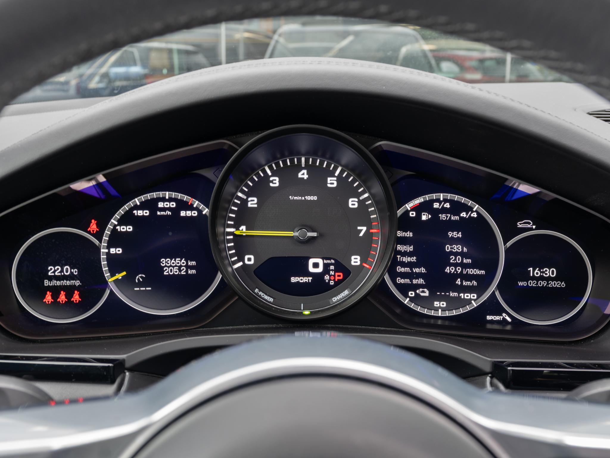 Foto van Porsche Cayenne E-hybrid