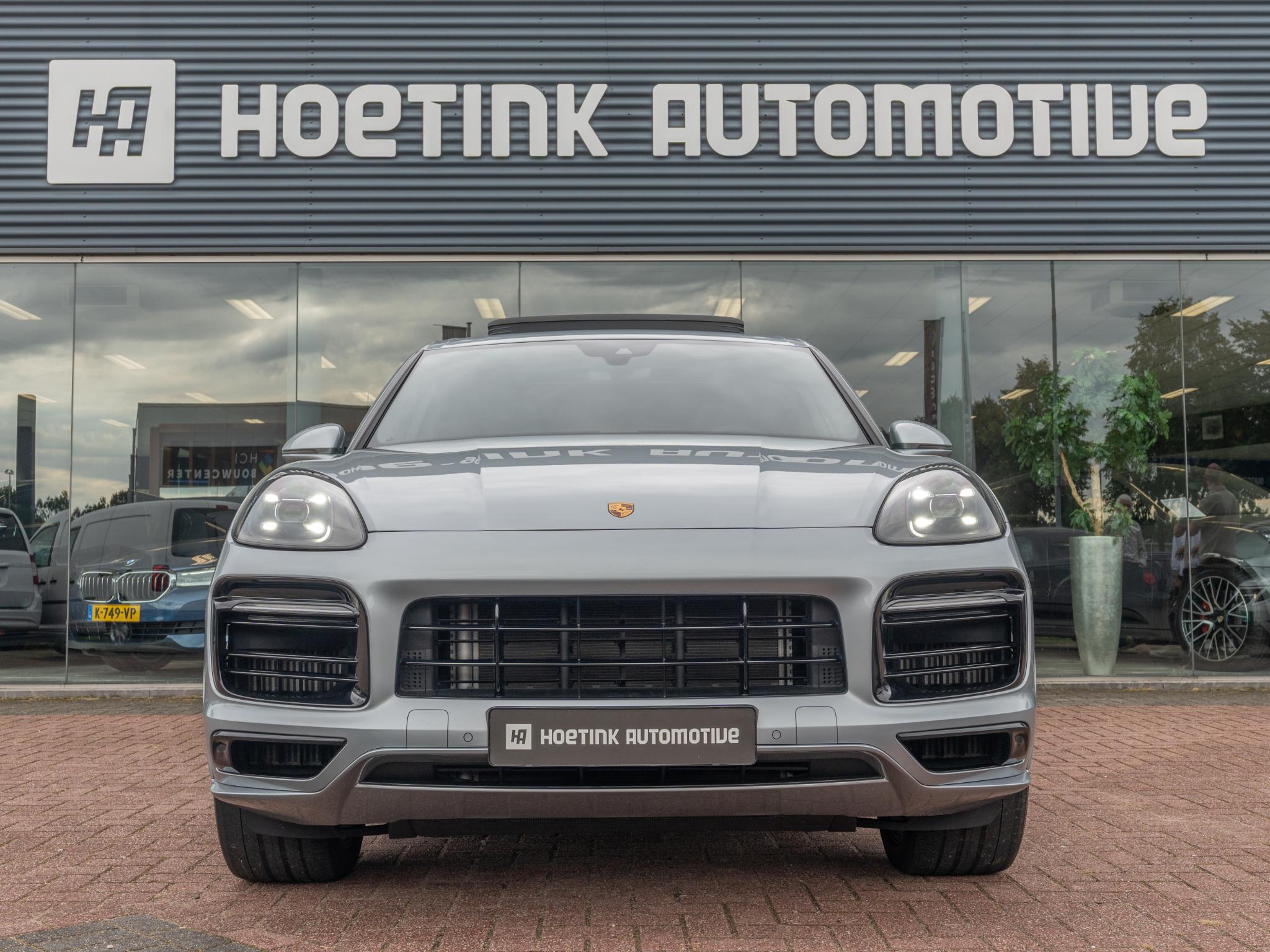 Foto van Porsche Cayenne E-hybrid