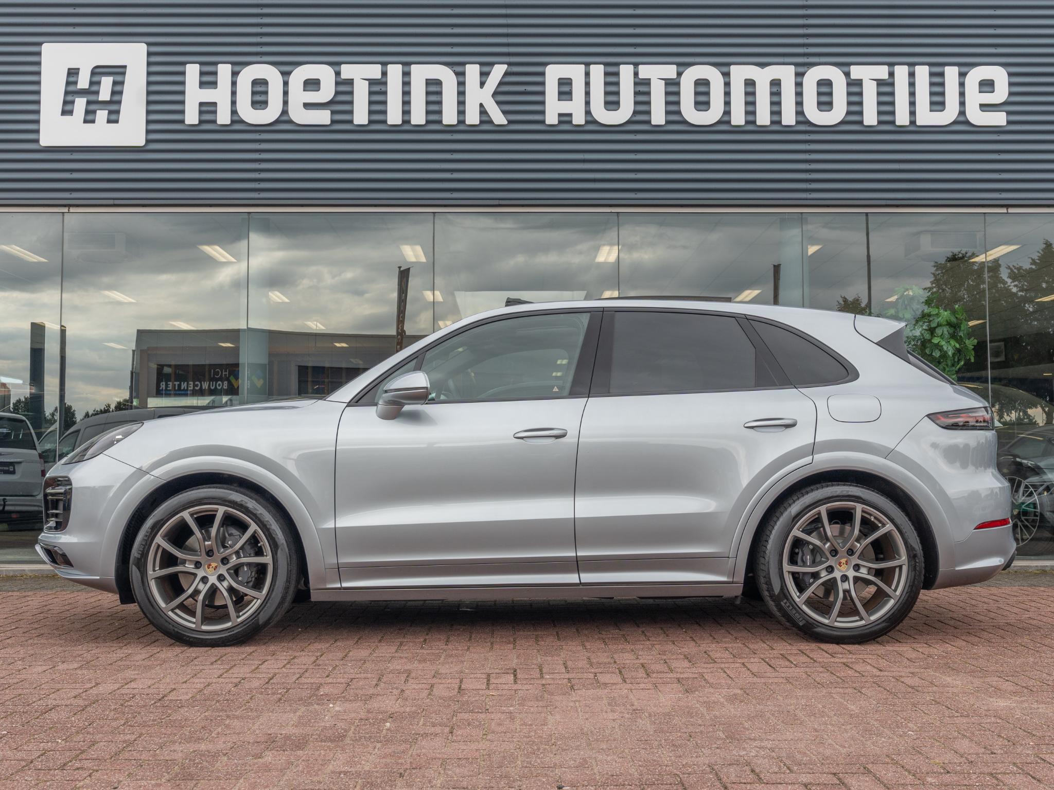 Foto van Porsche Cayenne E-hybrid