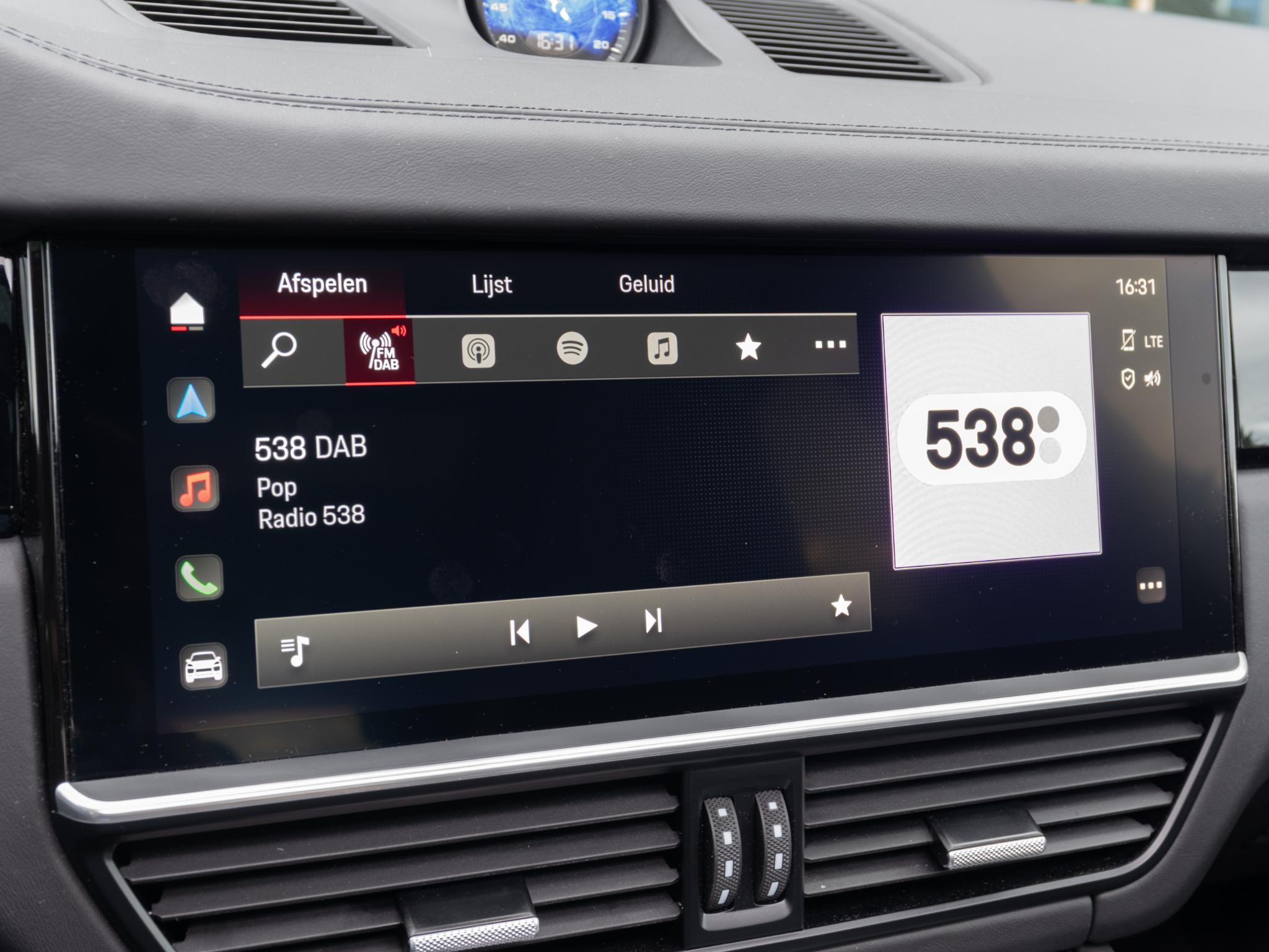 Foto van Porsche Cayenne E-hybrid