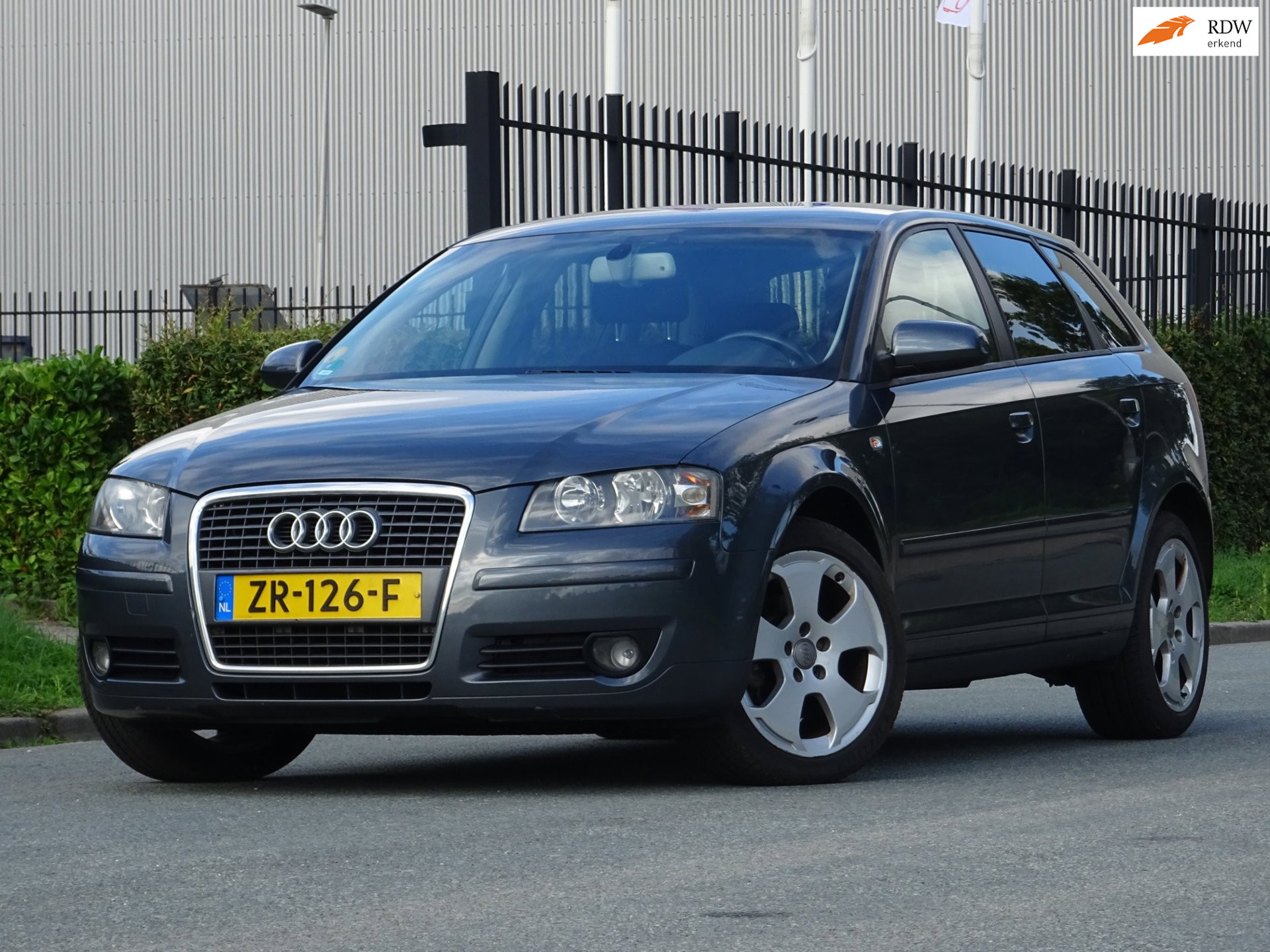 Audi Audi A3 1.9 TDI S-LINE CLIMA/CRUISE/PDC/NW APK 2005 - voorkant