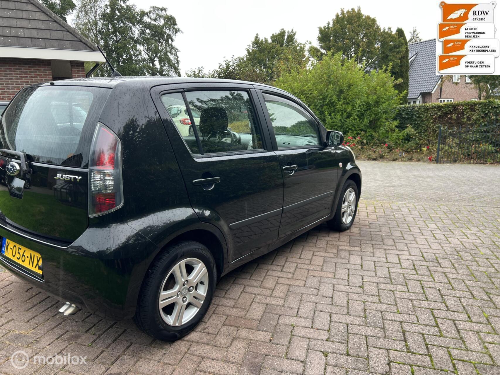 Foto van Subaru Justy