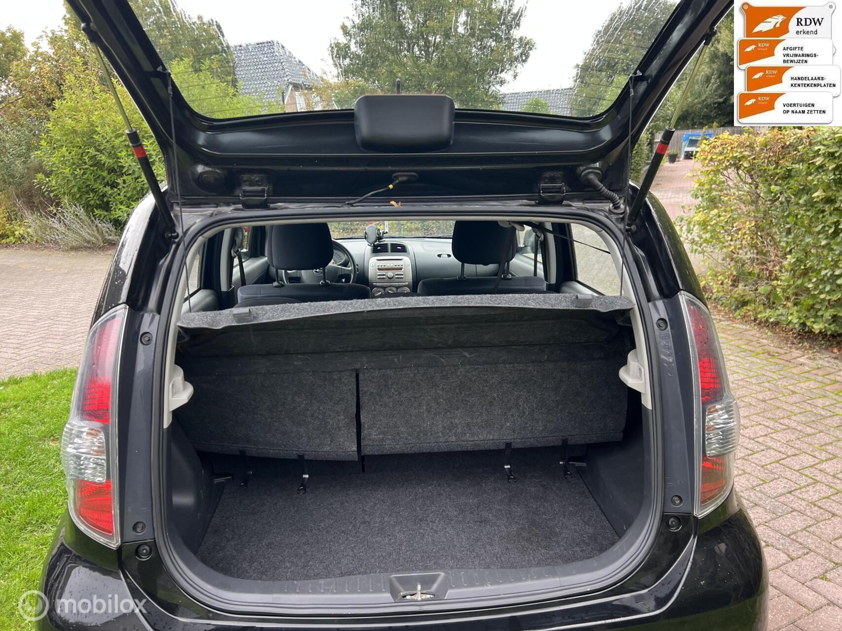 Foto van Subaru Justy