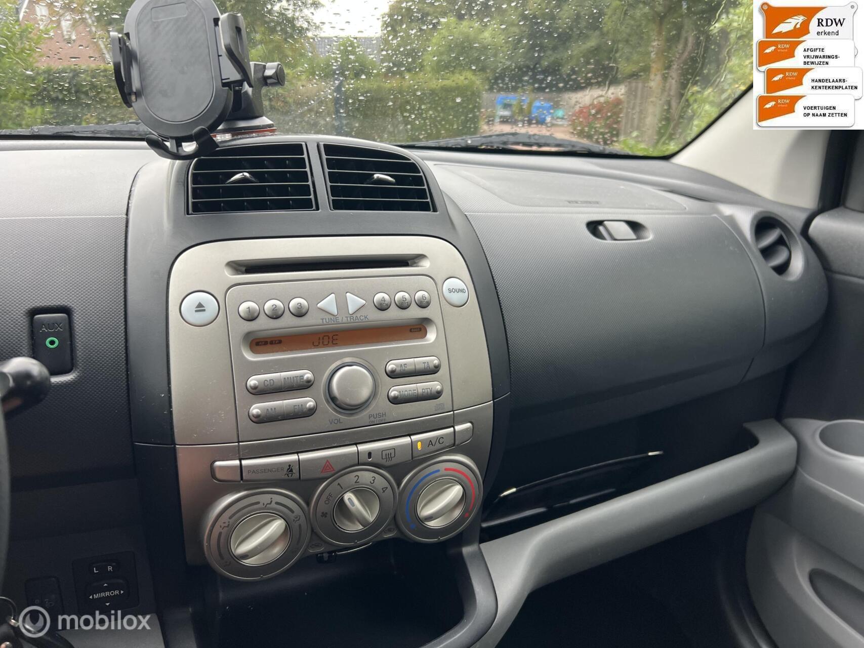 Foto van Subaru Justy