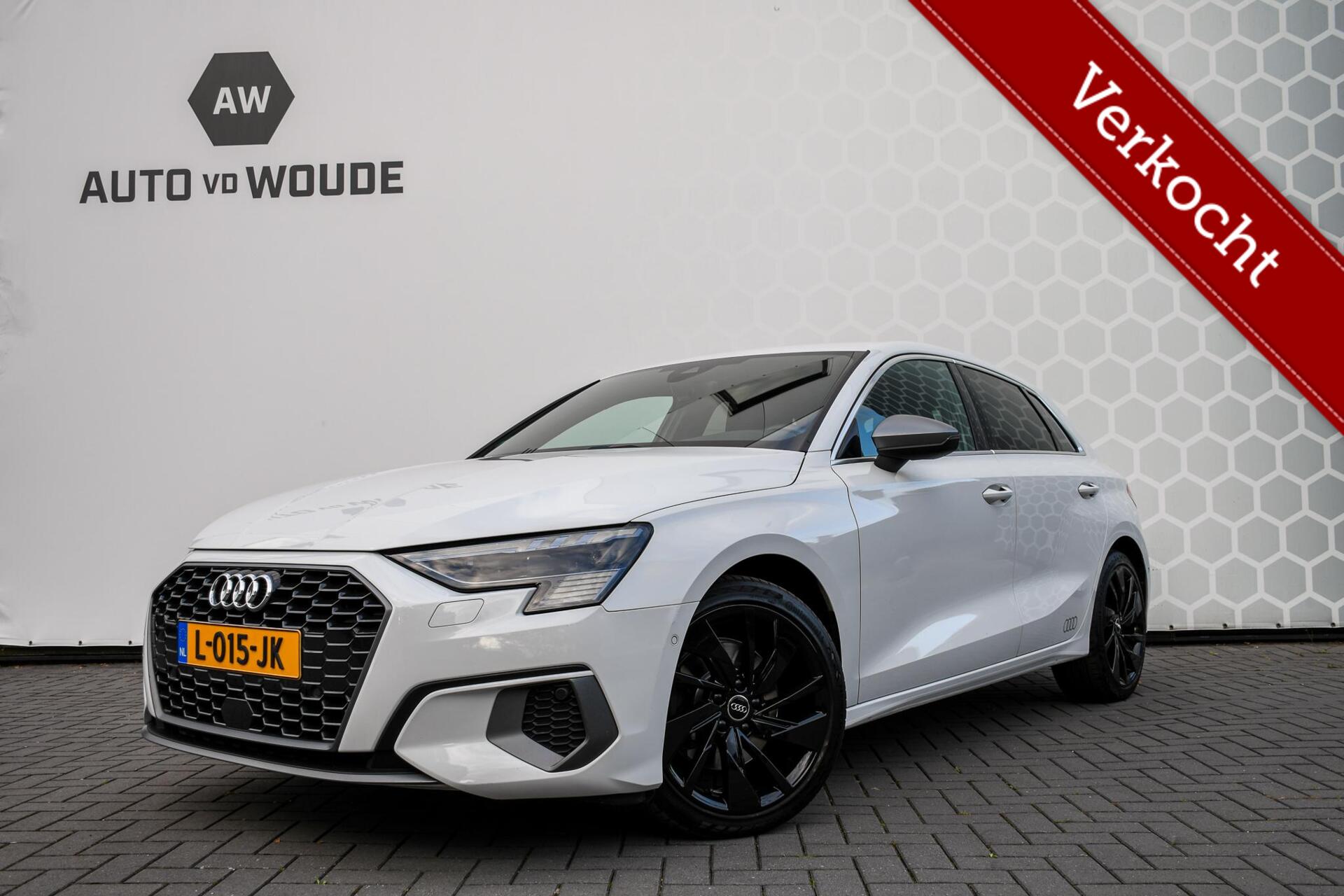 Audi A3 Sportback 30 TFSI S edition Automaat S-line 18 Inch 2021 - voorkant