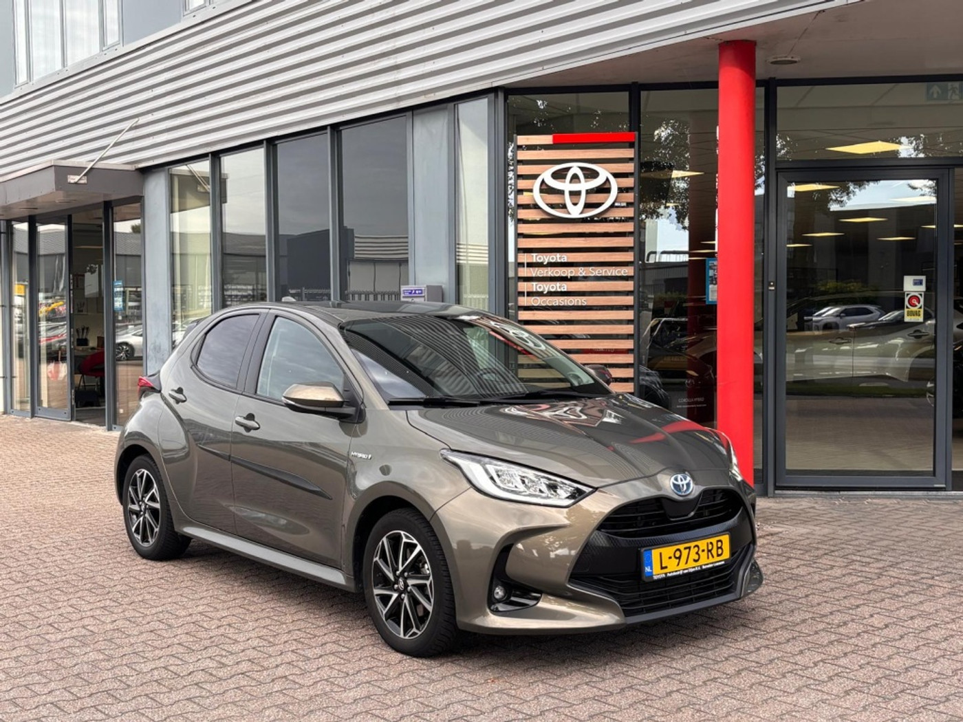 Toyota Toyota Yaris 1.5 Hyb. Style | Automaat | Nav | Clima | Stoel VW | A. camera | JBL 2021 - voorkant