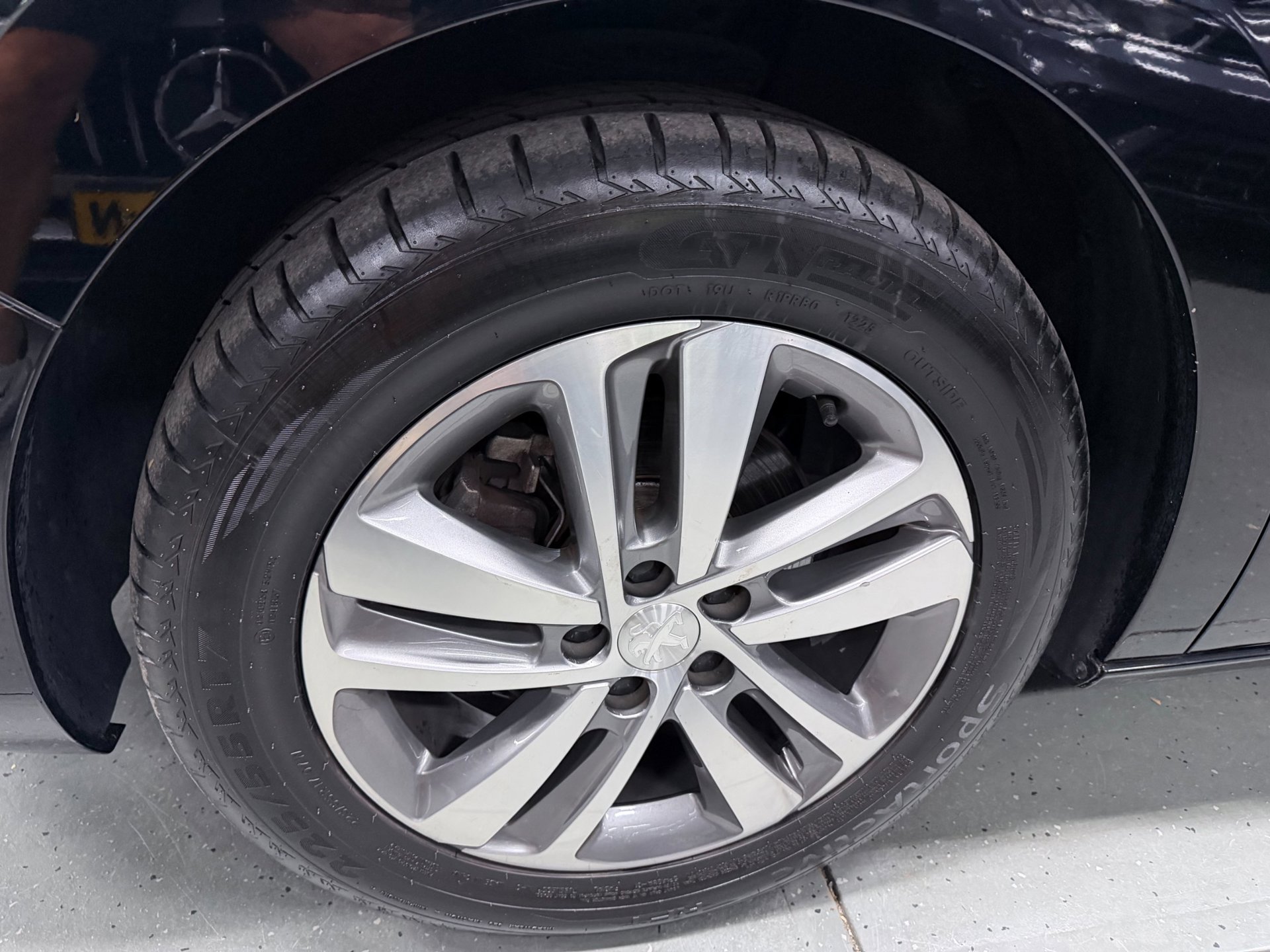Foto van Peugeot Expert Traveller