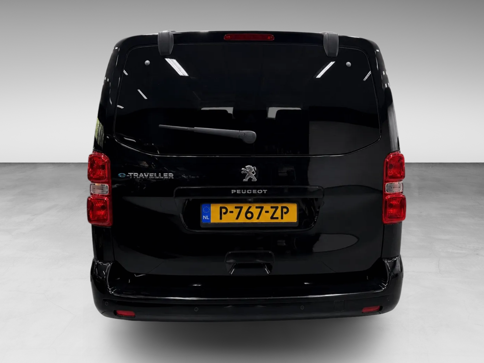 Foto van Peugeot Expert Traveller