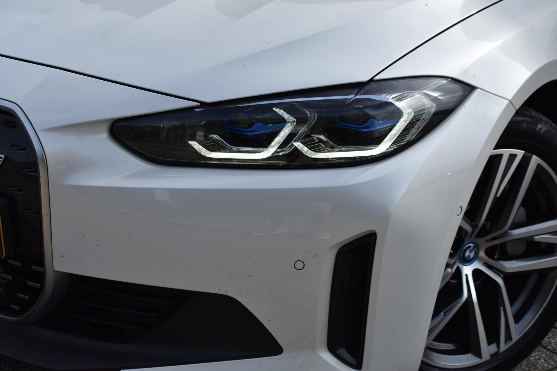Foto van BMW I4 Edrive40