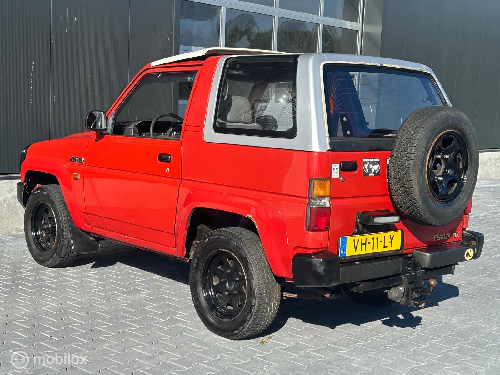 Foto van Daihatsu Feroza Cabrio-top Inj.