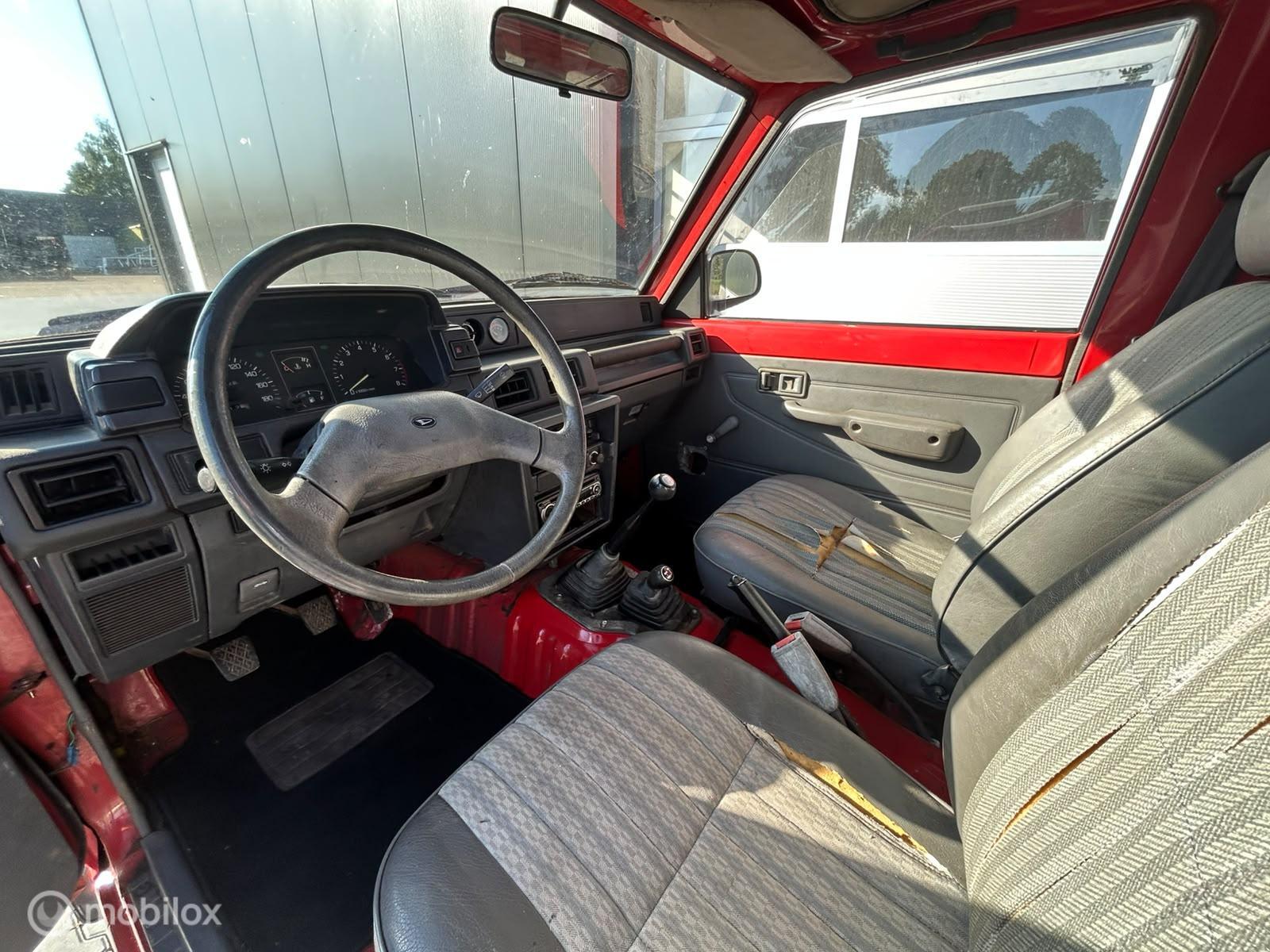 Foto van Daihatsu Feroza Cabrio-top Inj.