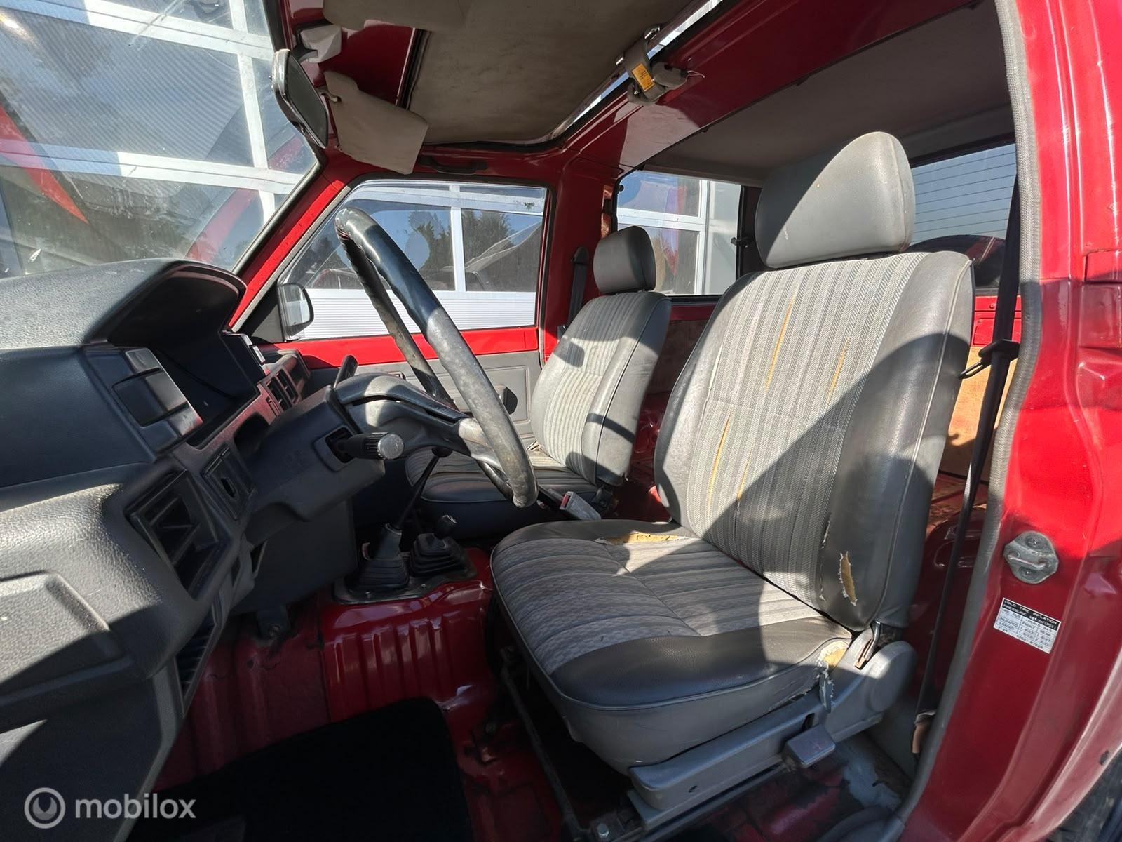 Foto van Daihatsu Feroza Cabrio-top Inj.