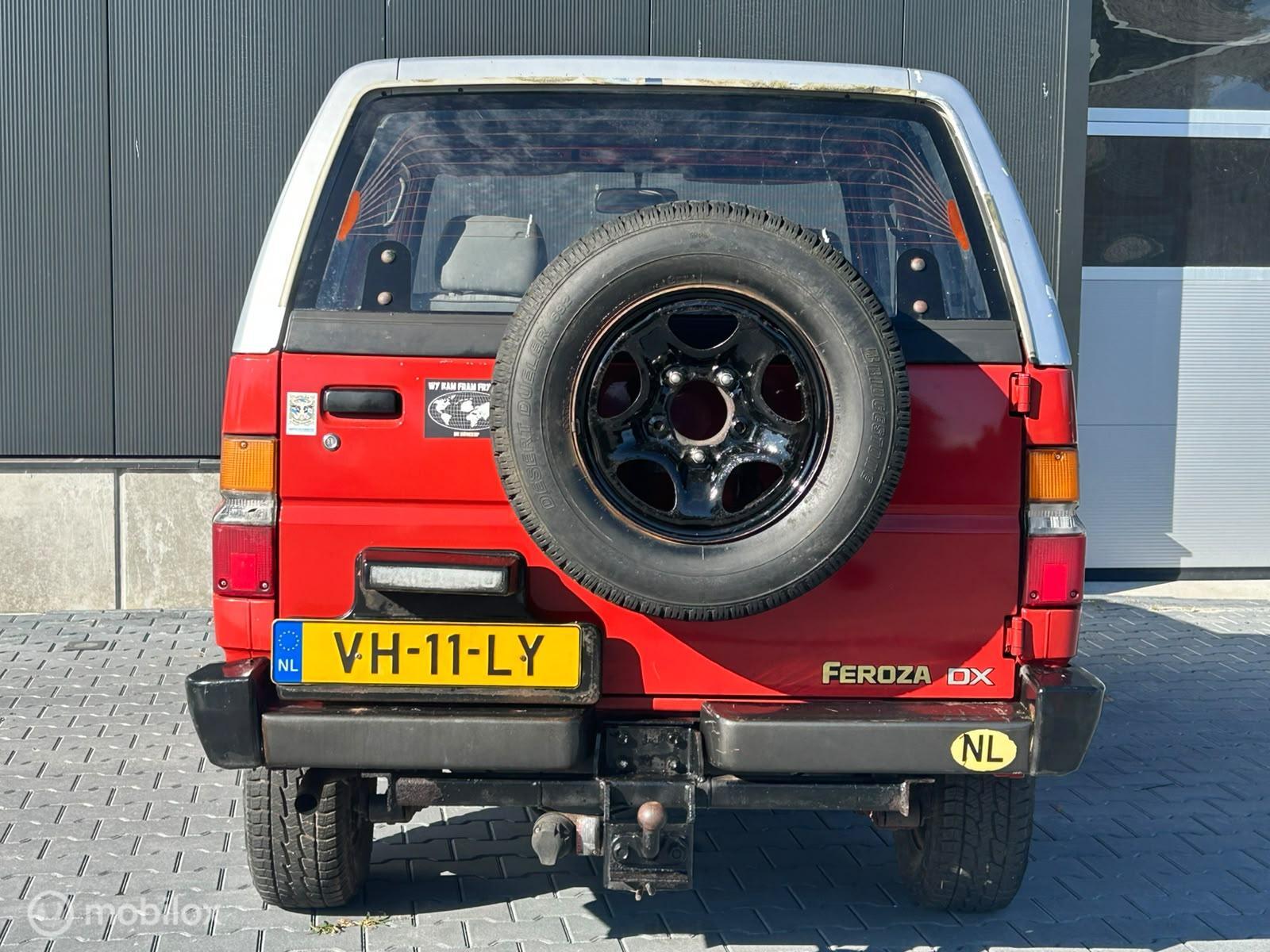 Foto van Daihatsu Feroza Cabrio-top Inj.