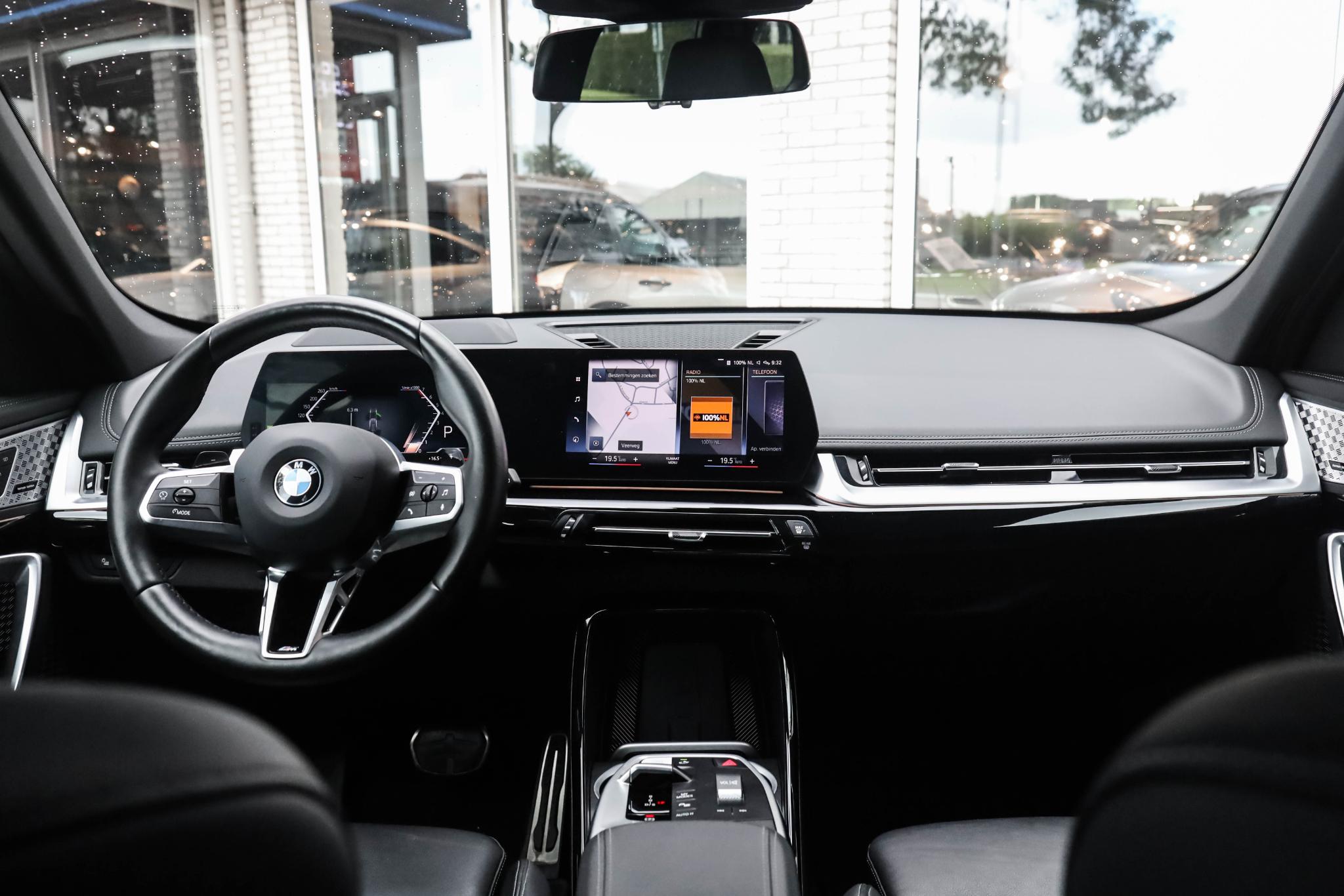 Foto van BMW X1 Sdrive18i