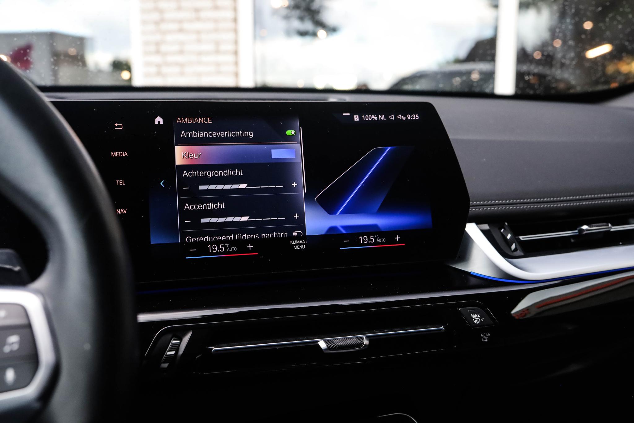 Foto van BMW X1 Sdrive18i