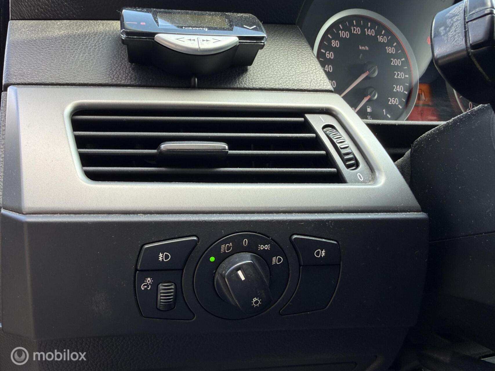 Foto van BMW 523i
