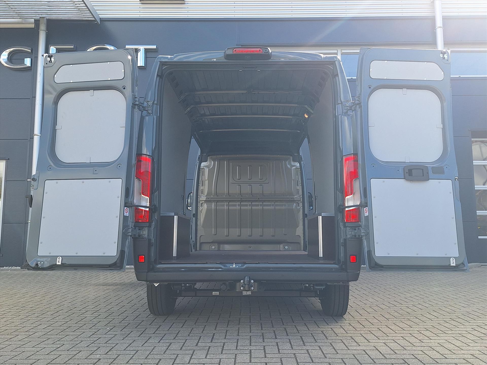 Foto van Peugeot Boxer