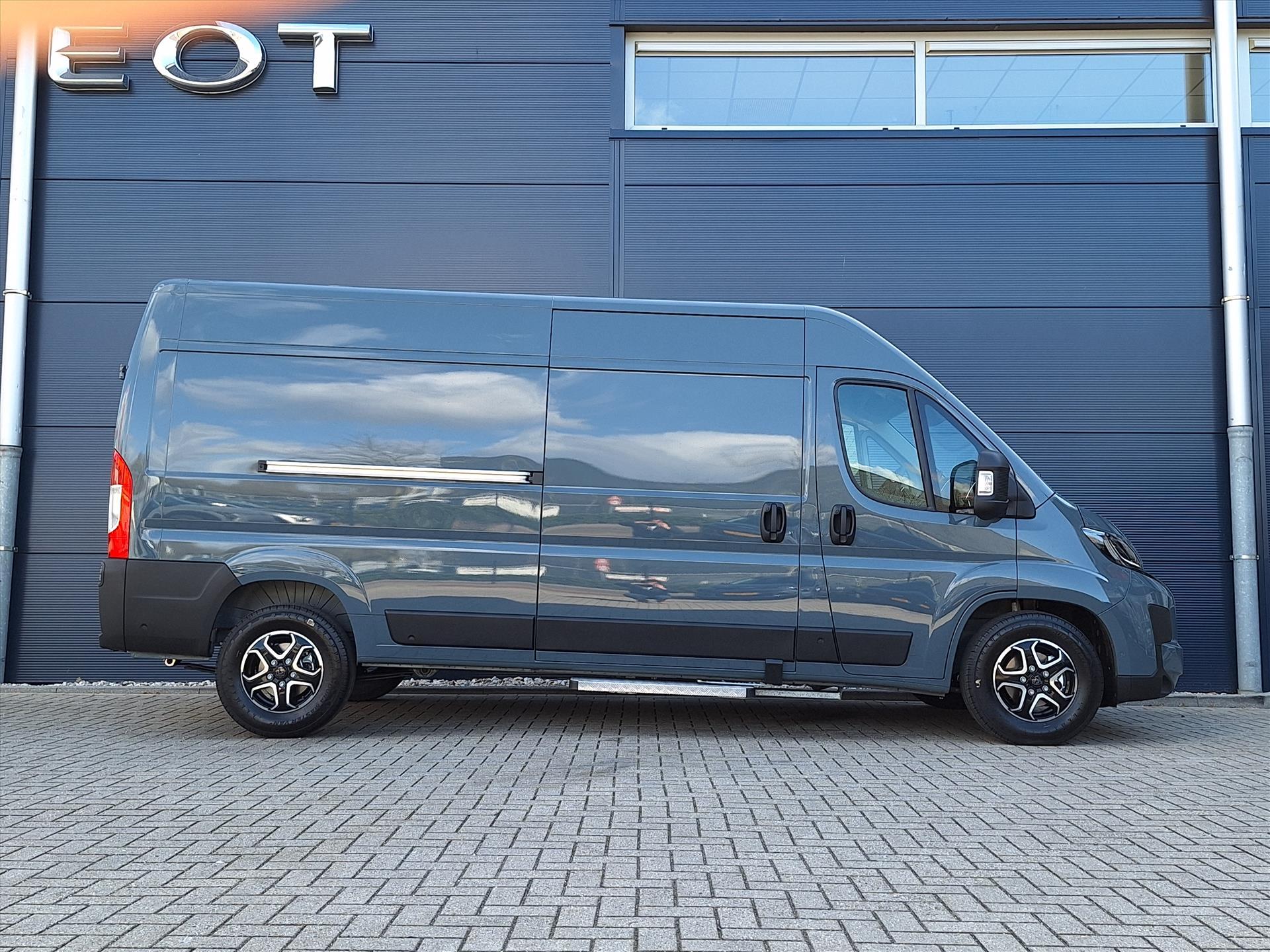 Foto van Peugeot Boxer