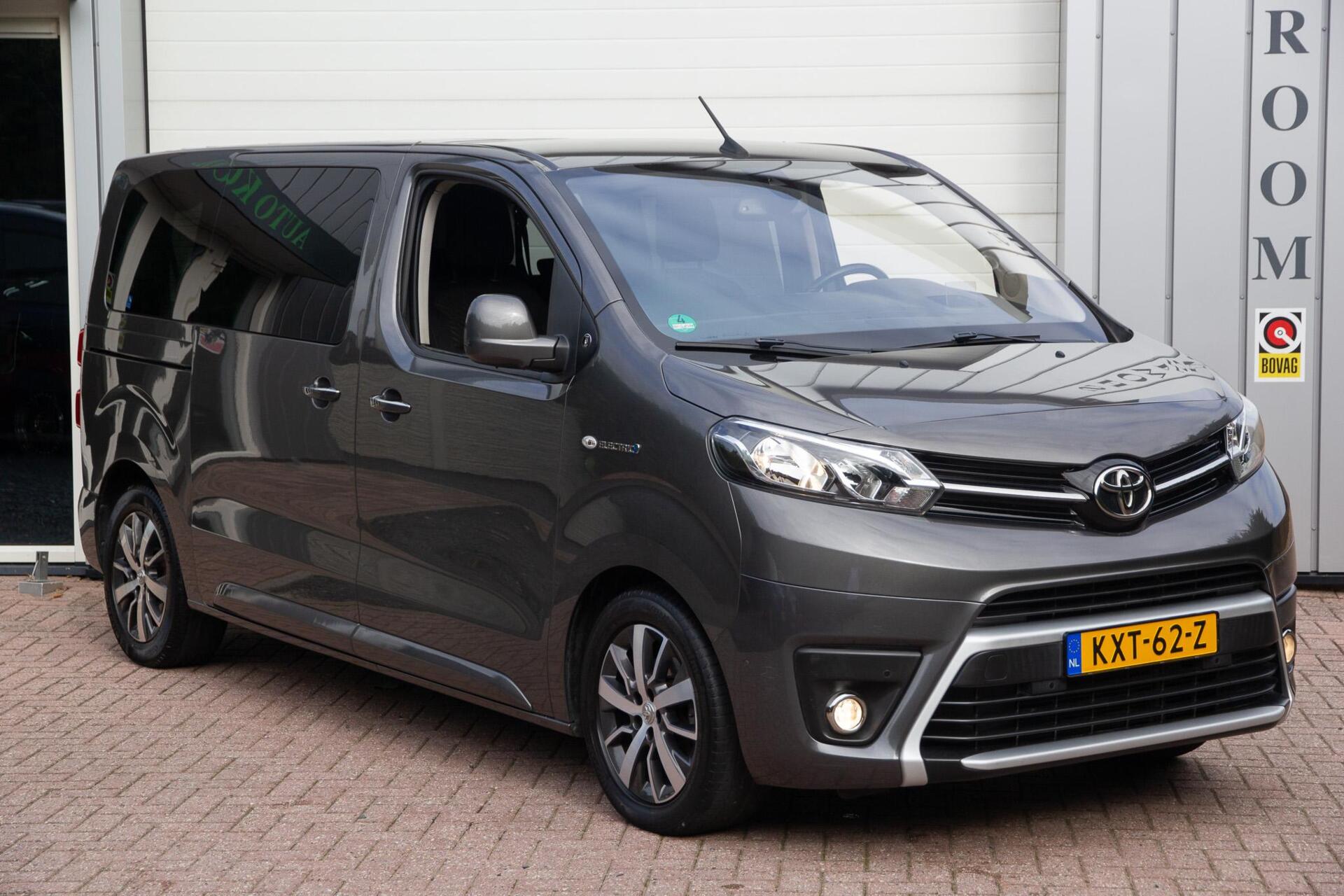 Foto van Toyota Proace Electric Shuttle