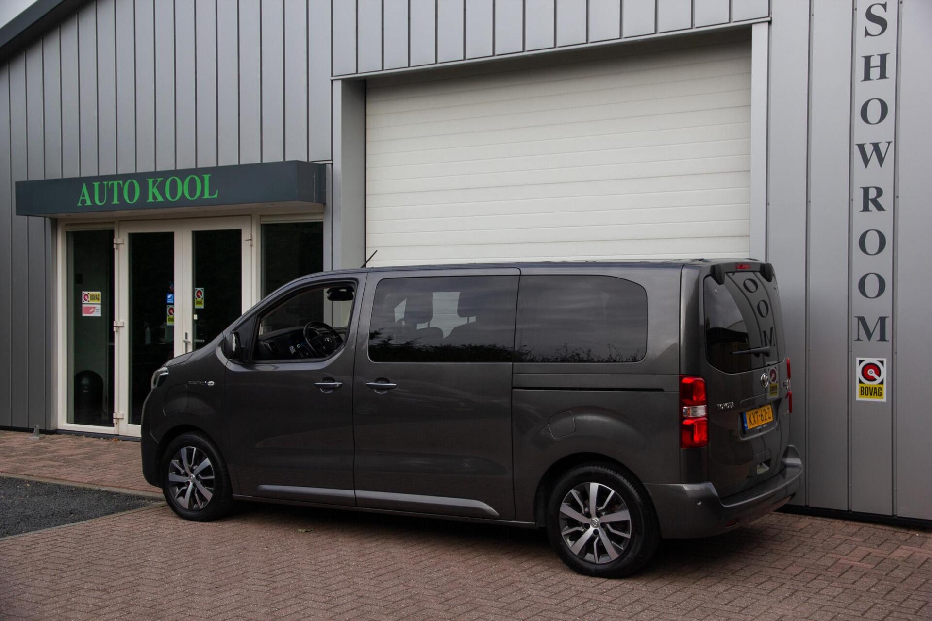 Foto van Toyota Proace Electric Shuttle