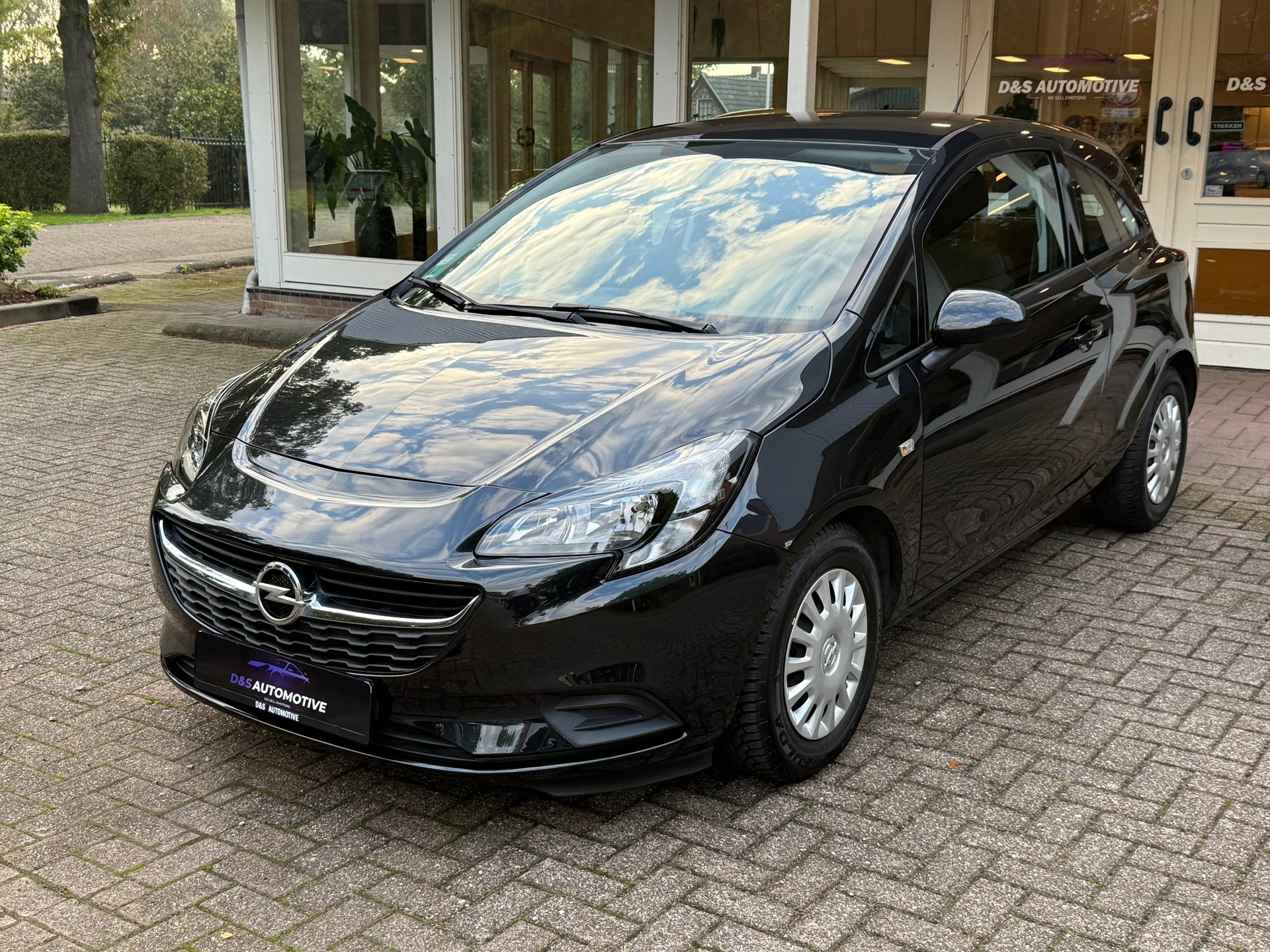 Opel Corsa 1.4 FULL OPTION/STUUR,STOELVERW/PDC/CRUISE 2015 - voorkant