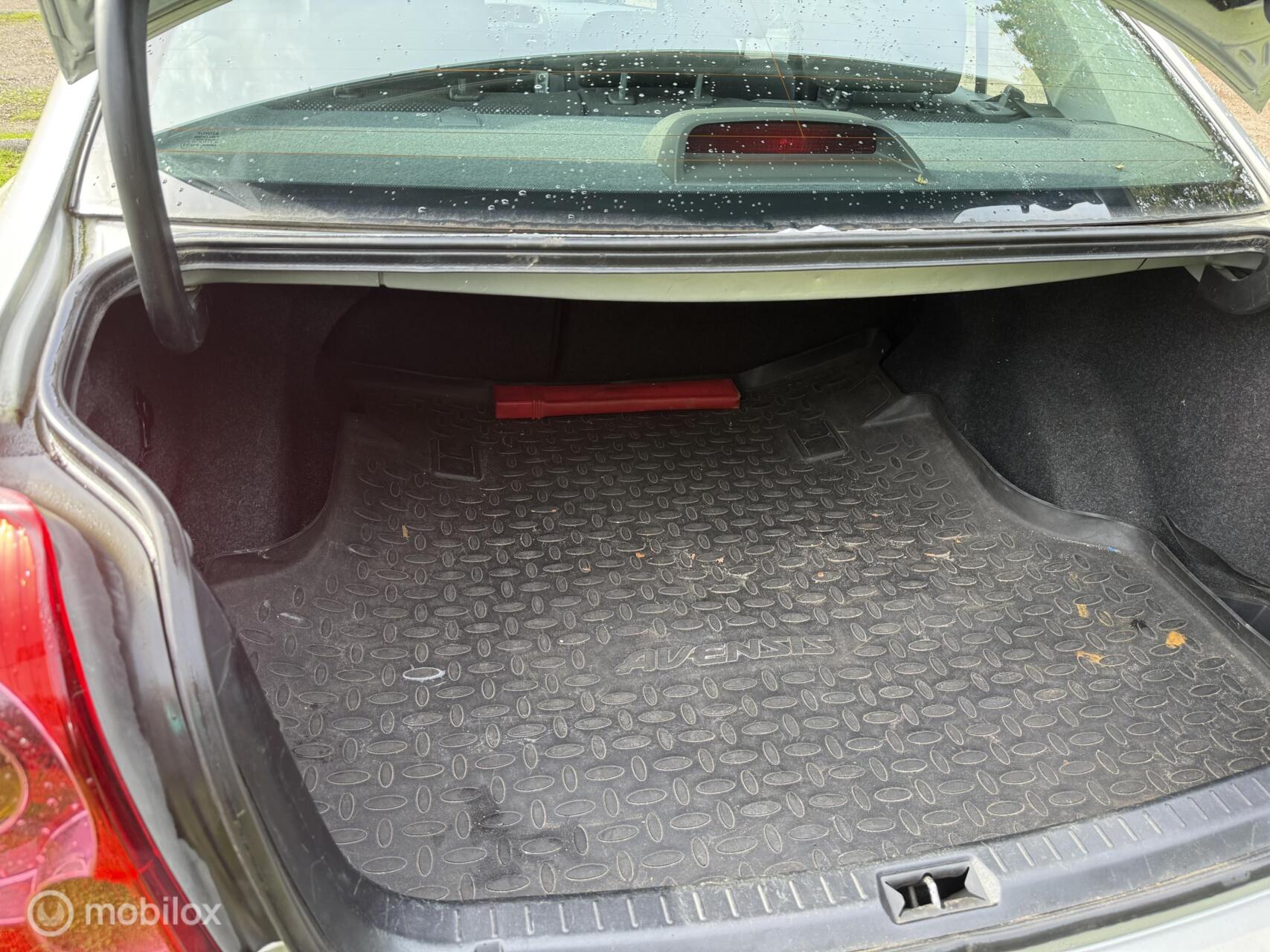 Foto van Toyota Toyota Avensis