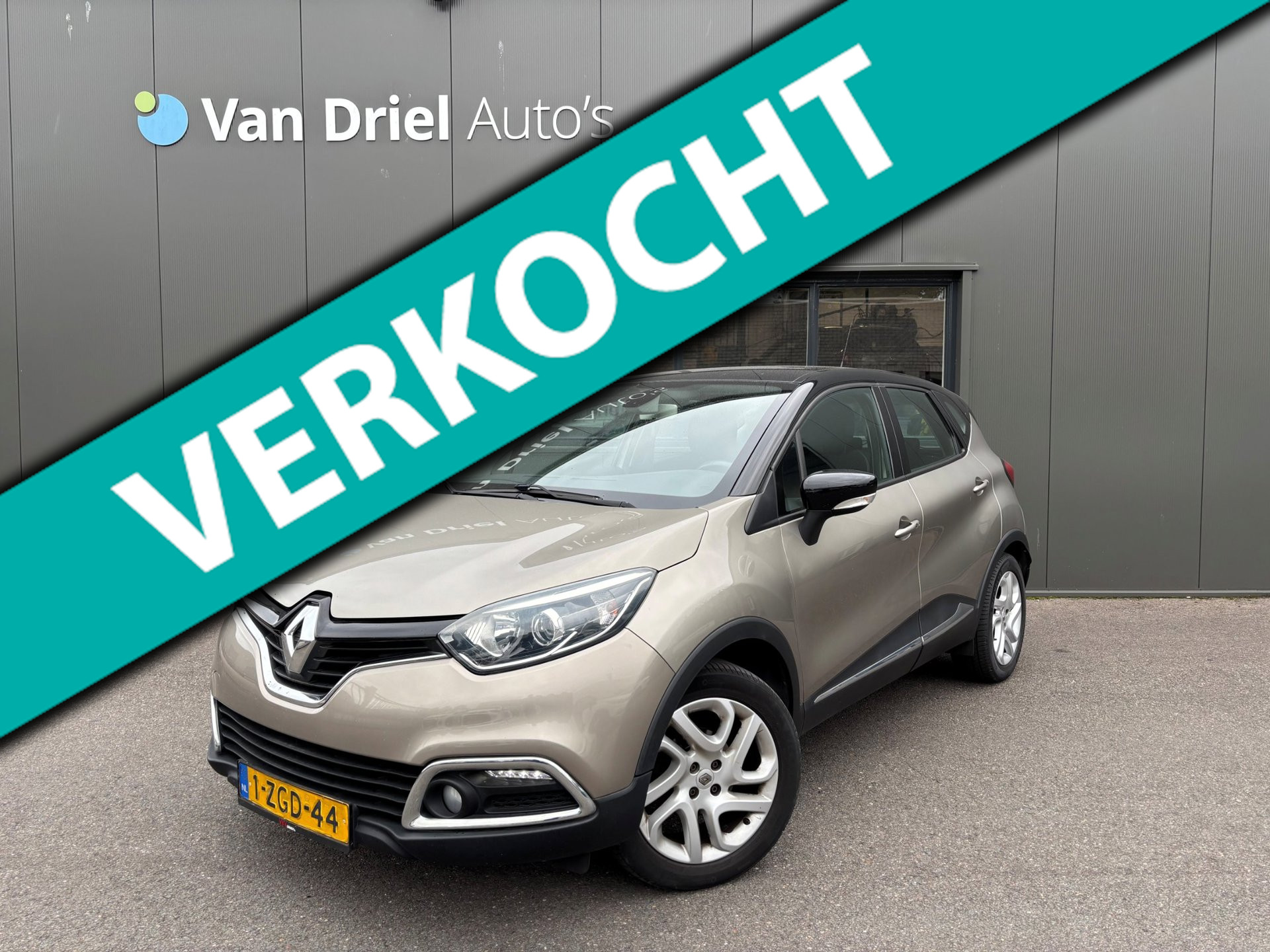 Renault Captur TCe 90 Dynamique / Navigatie / Dealer onderhouden! 2015 - voorkant