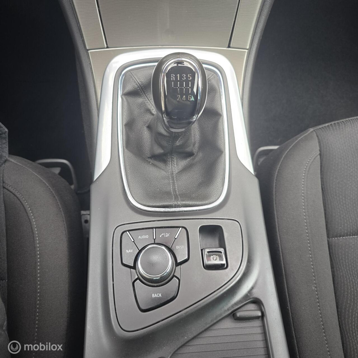 Foto van Opel Insignia Limousine NB