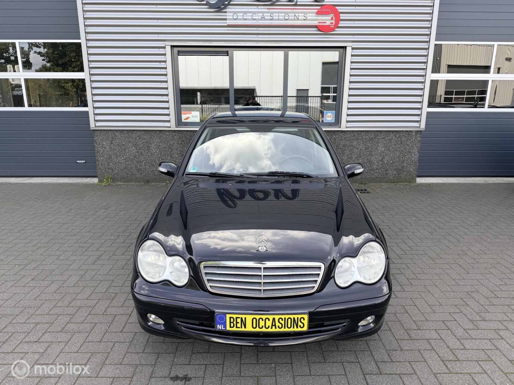 Foto van Mercedes-Benz C 180 Kompressor