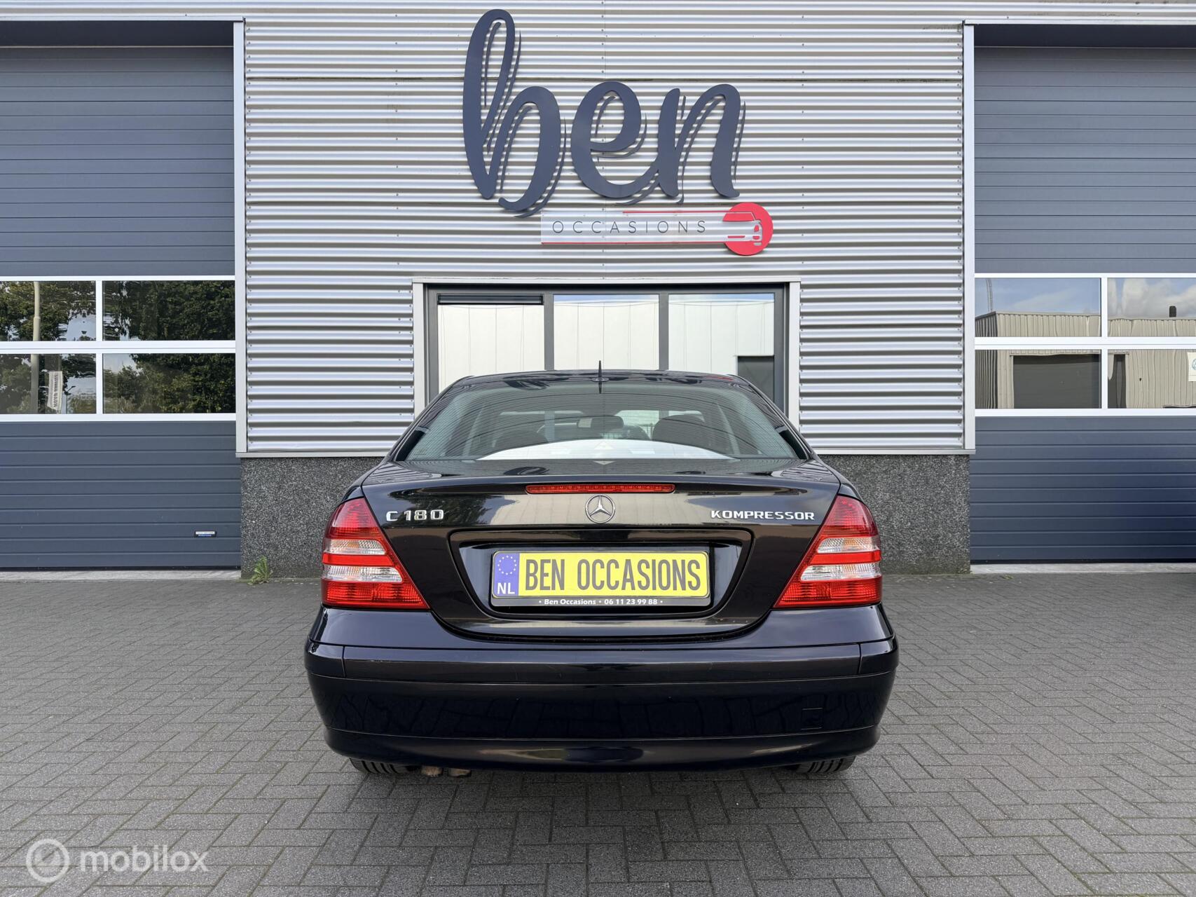 Foto van Mercedes-Benz C 180 Kompressor